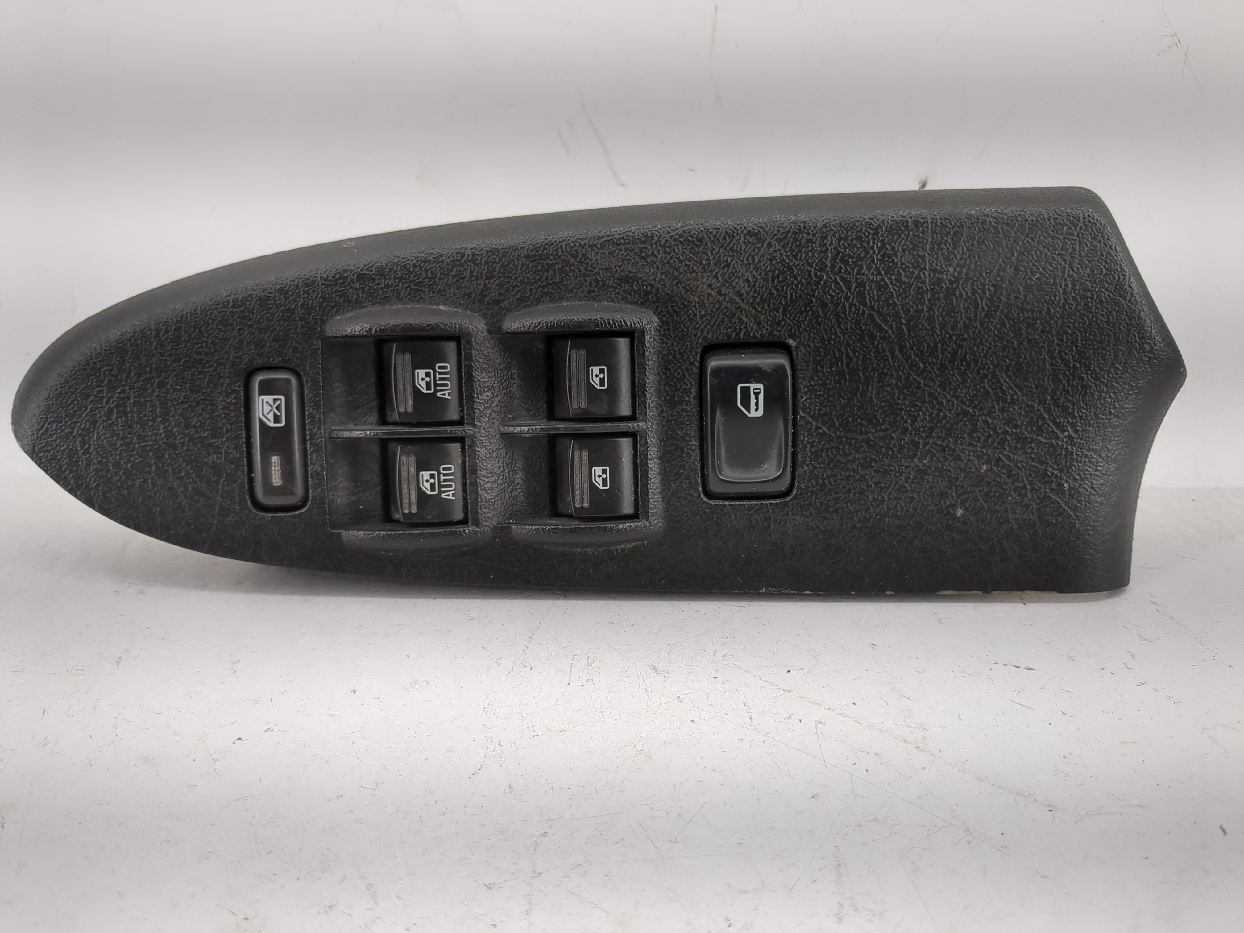 2006 Chevrolet Trailblazer Driver Left Door Master Power Window Switch 1204869 - Oemusedautoparts1.com