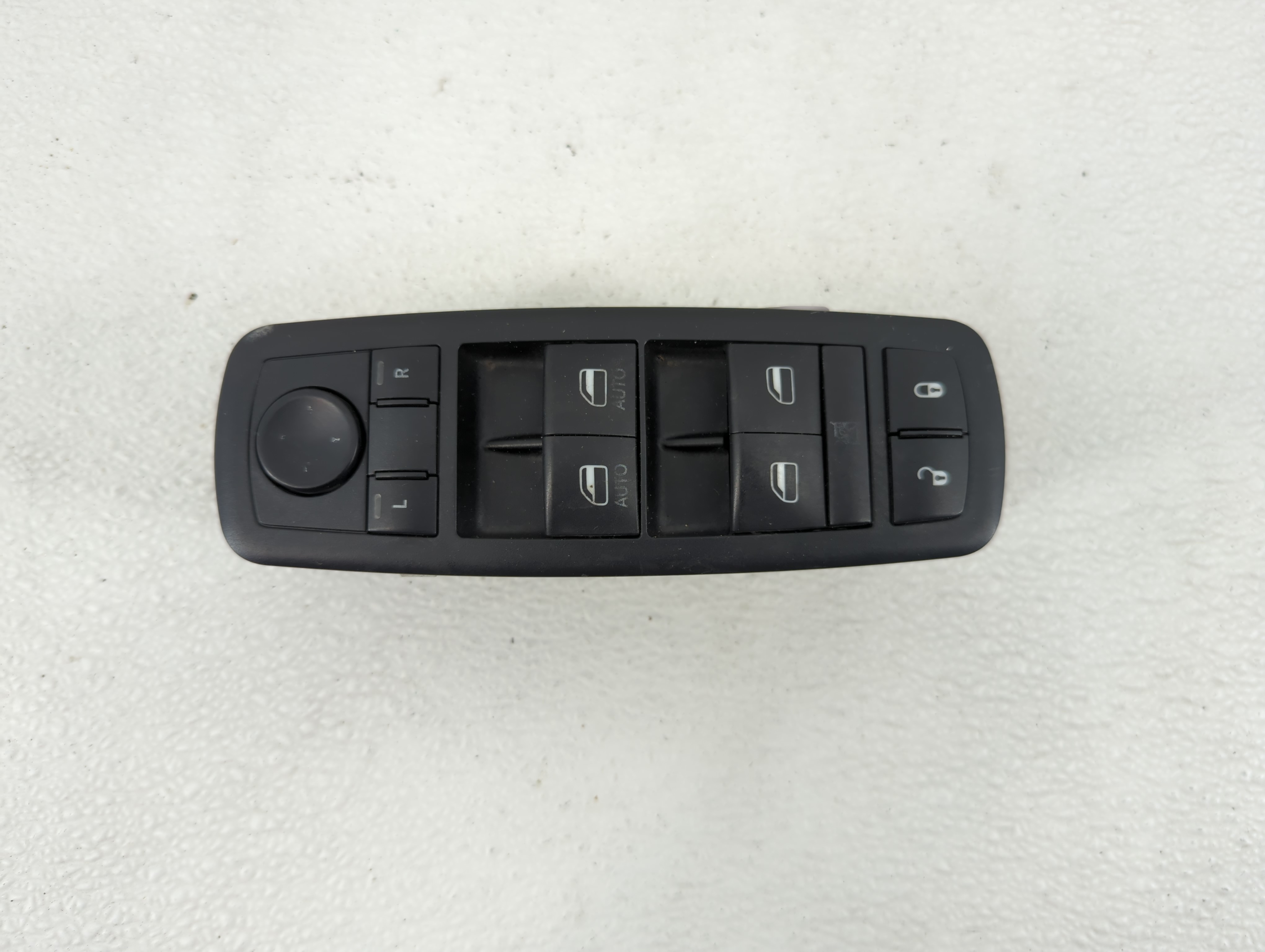 2012 Chrysler Town & Country Driver Left Door Master Power Window Switch 1204903 - Oemusedautoparts1.com