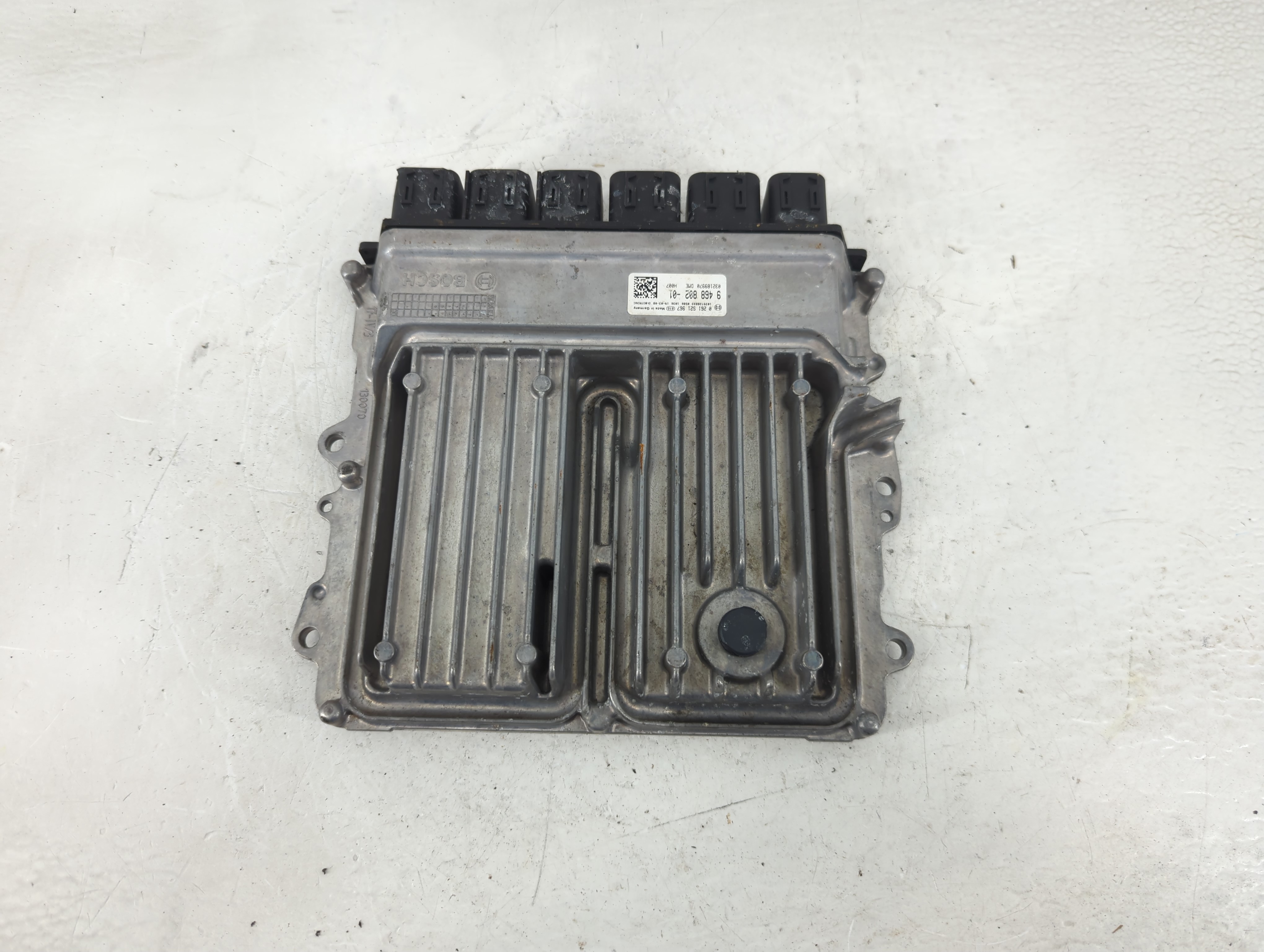 2019-2019 Bmw X4 Engine Control Computer Ecu Pcm Ecm Pcu Oem 1205009 - Oemusedautoparts1.com