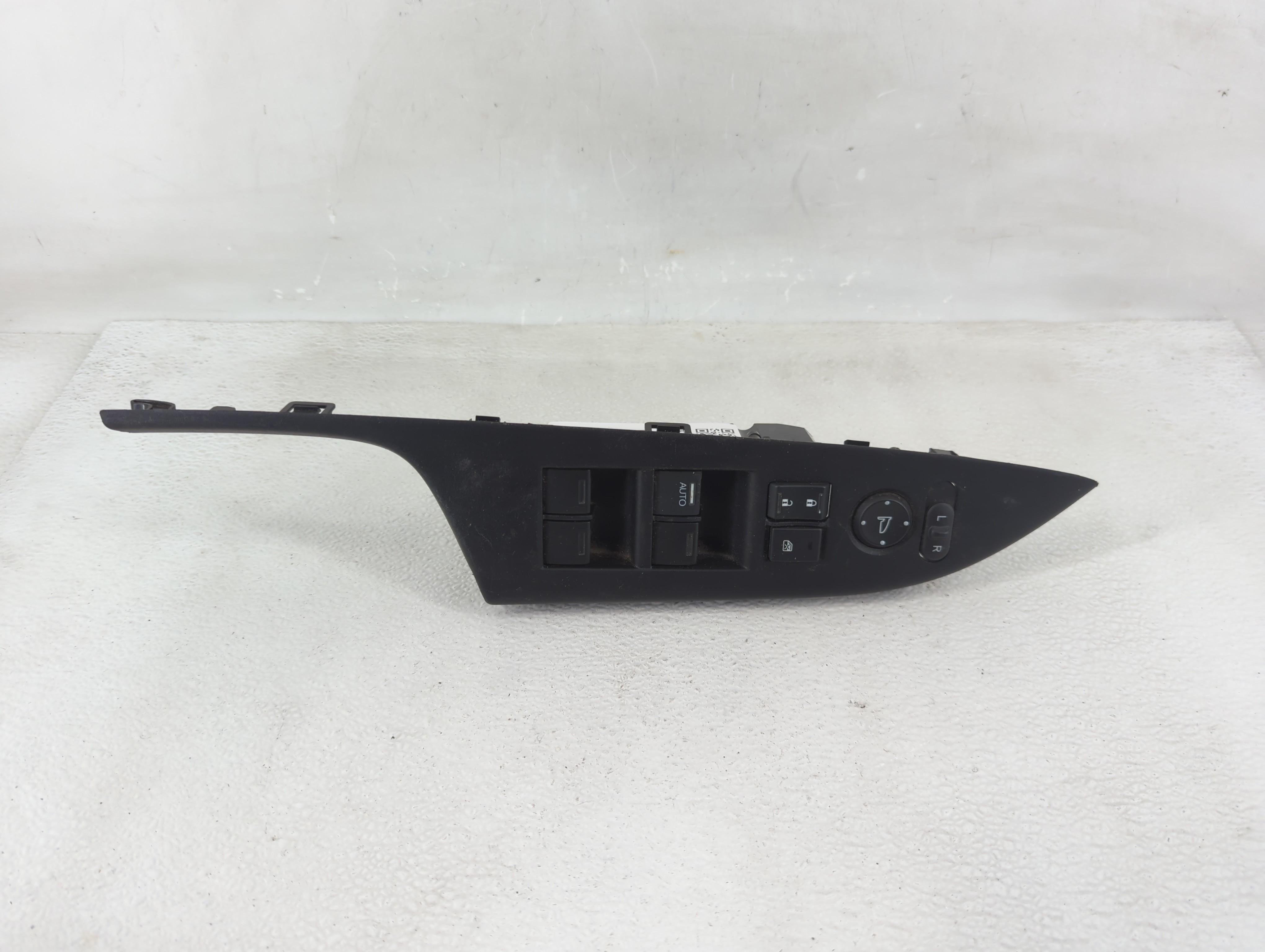 2013-2017 Honda Accord Driver Left Door Master Power Window Switch 1205089 - Oemusedautoparts1.com