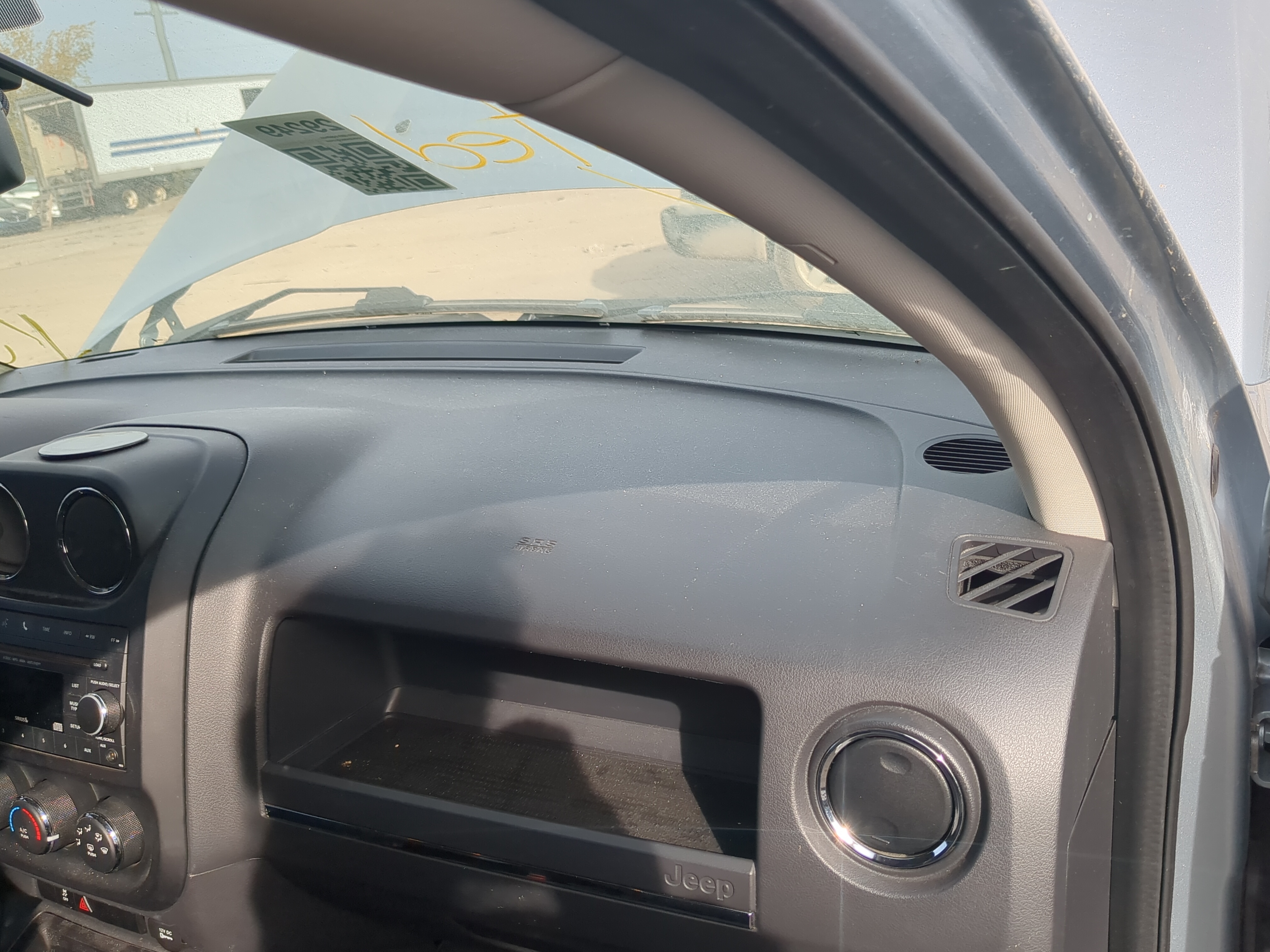 Jeep Compass Air Bag Passenger Right Dashboard Oem 1205211 - Oemusedautoparts1.com