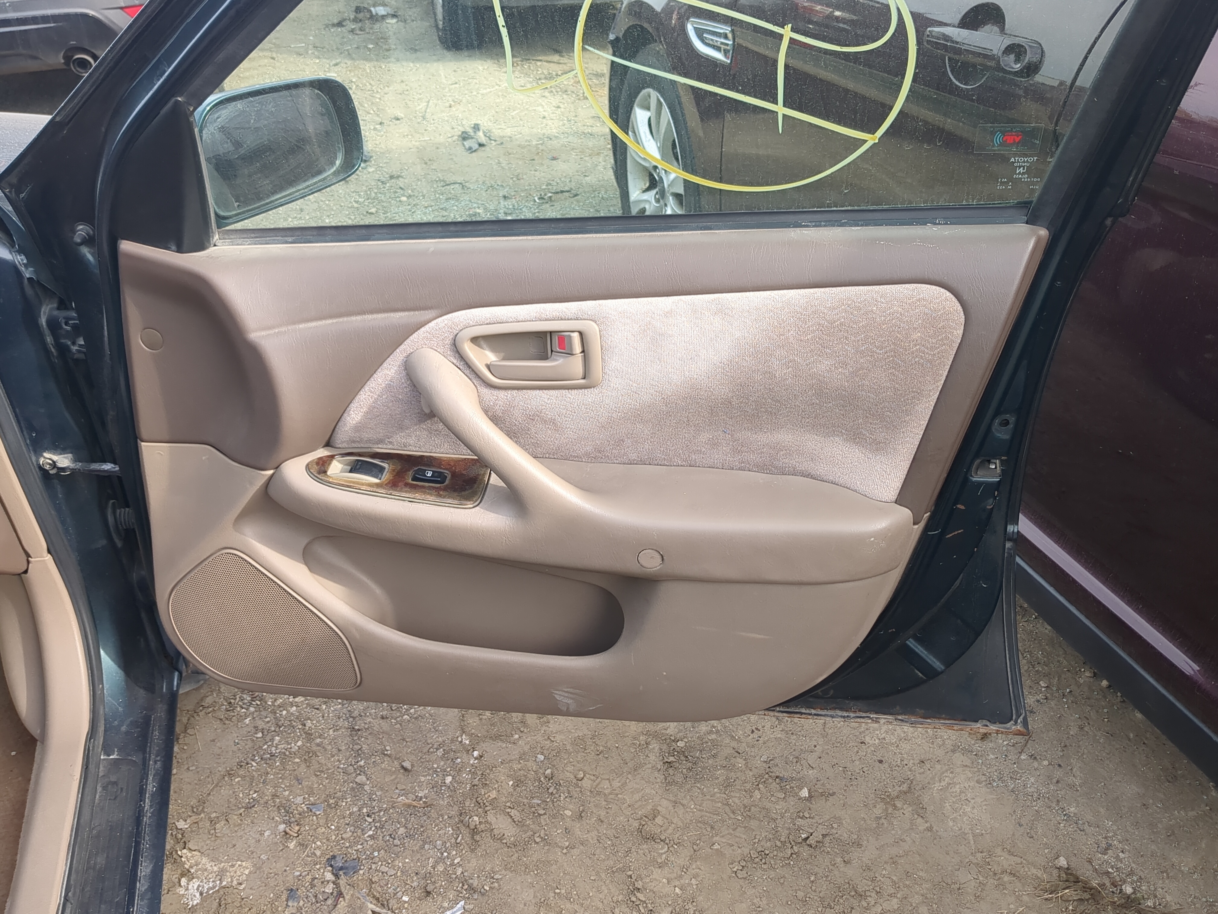 1997 Toyota Camry Front Right Passenger Interior Door Panel Trim 1205522 - Oemusedautoparts1.com