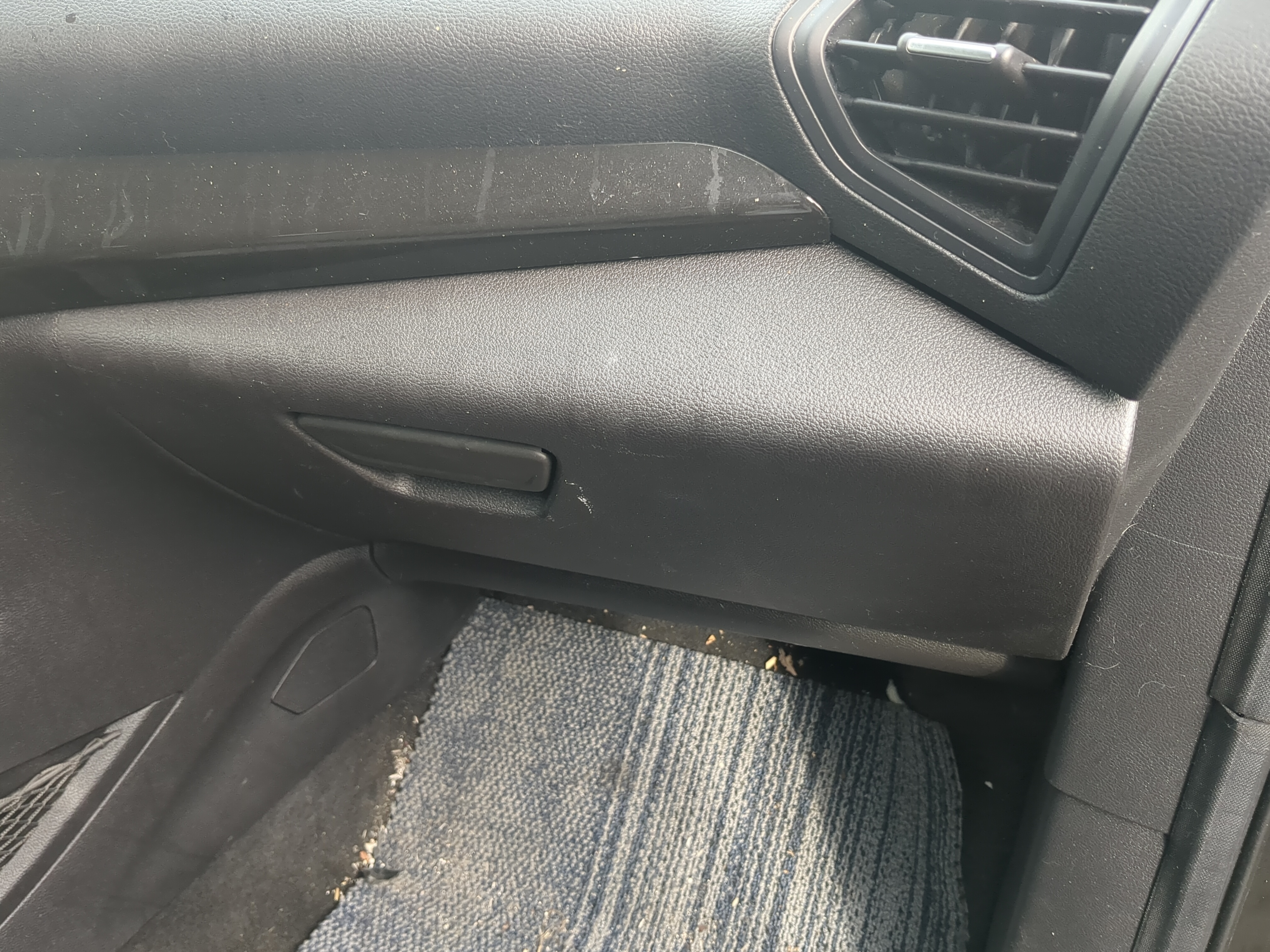 2017 Ford Escape Passenger Glove Box Door Storage Compartment 1205676 - Oemusedautoparts1.com