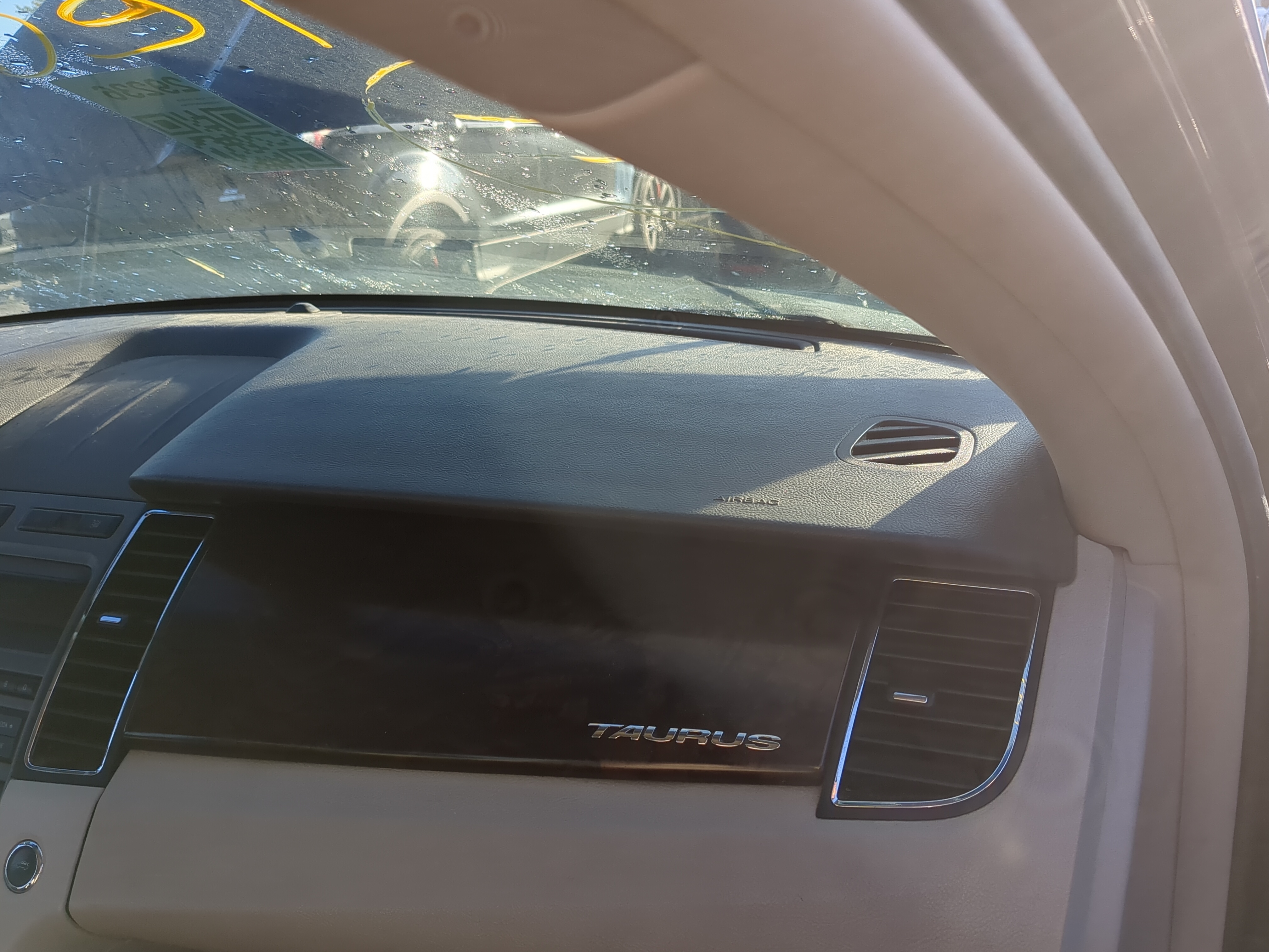 2010-2012 Ford Taurus Air Bag Passenger Right Dashboard Oem 1205720 - Oemusedautoparts1.com