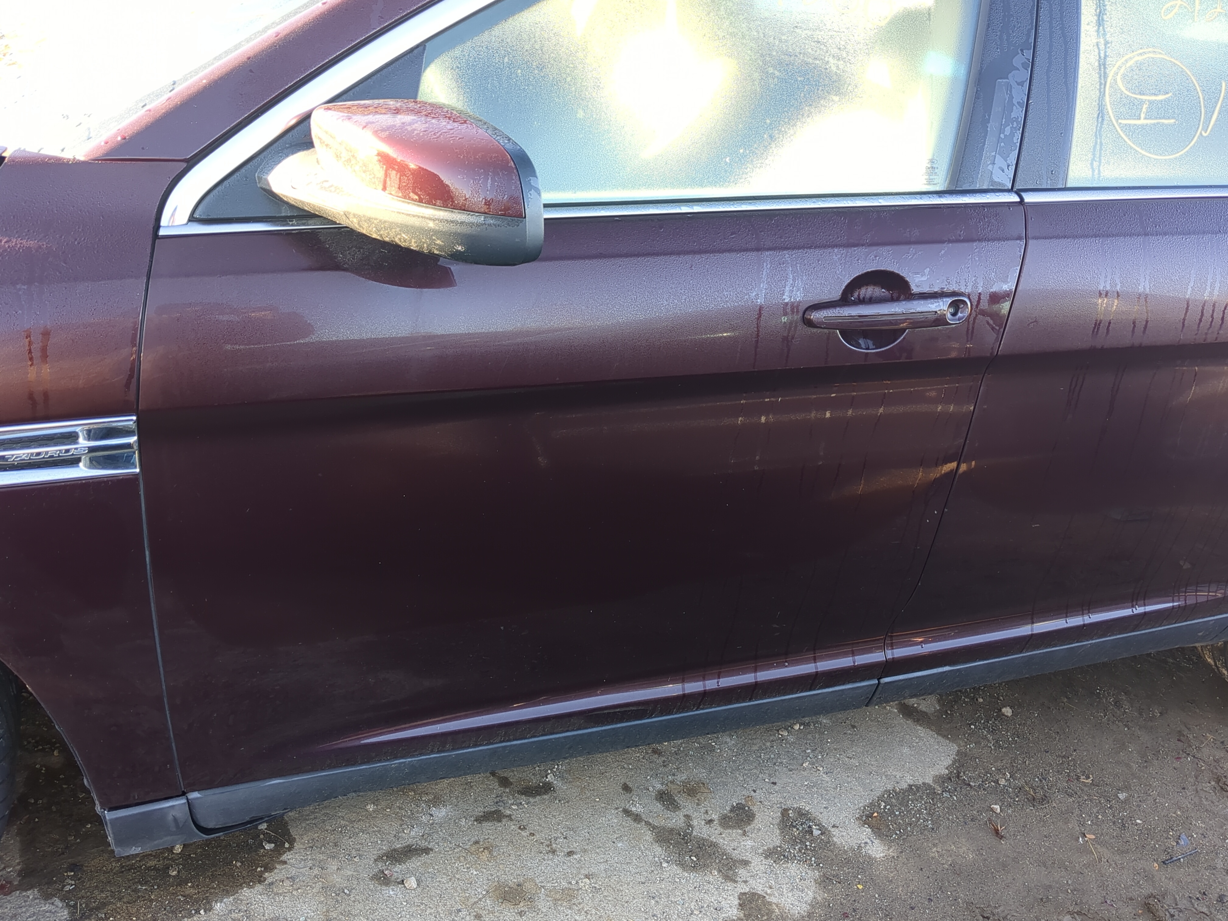 2010-2019 Ford Taurus Driver Front Door Oem 1205795 - Oemusedautoparts1.com