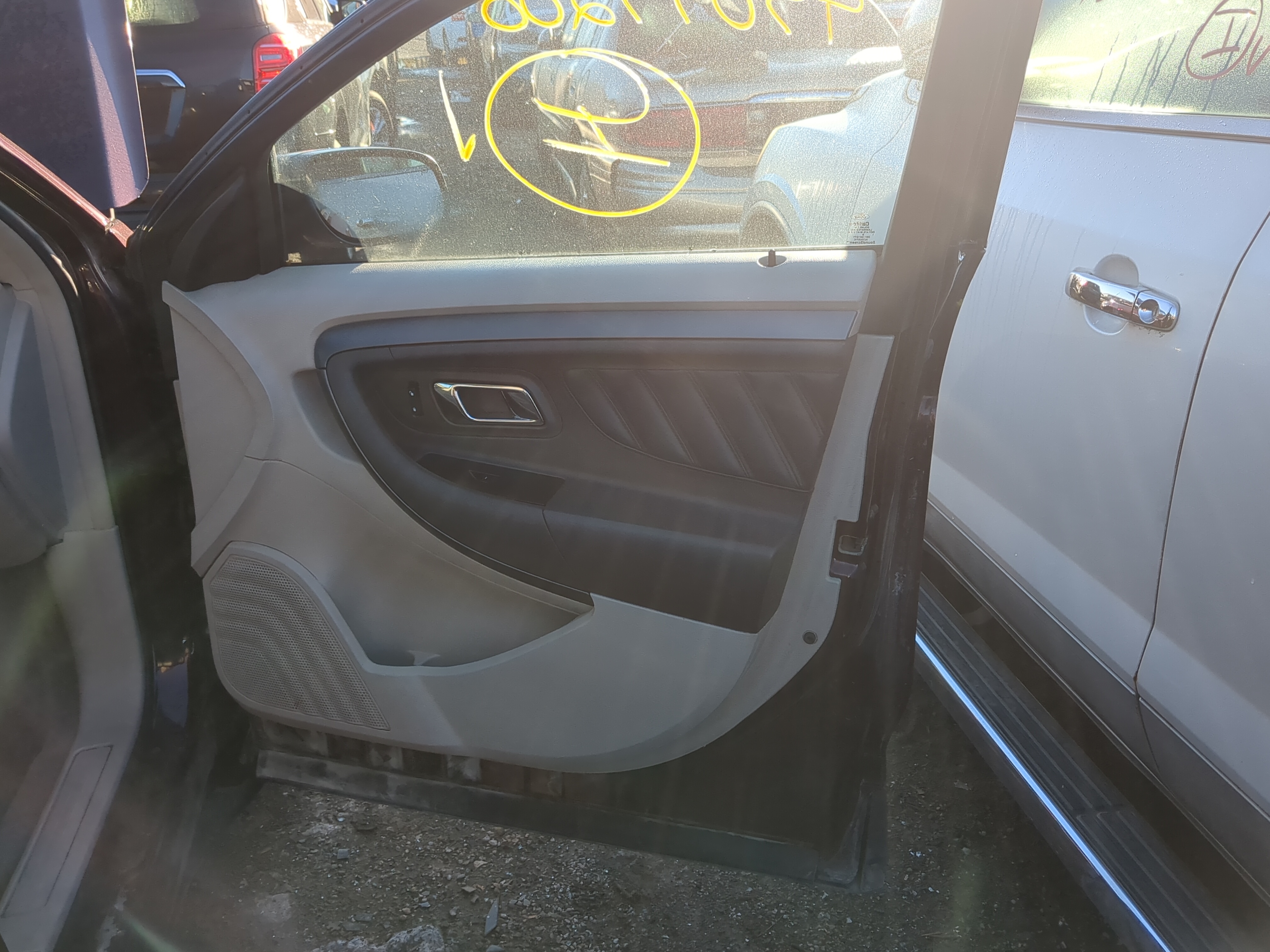 Picture of 2011 Ford Taurus Front Right Passenger Interior Door Panel Trim 1205855