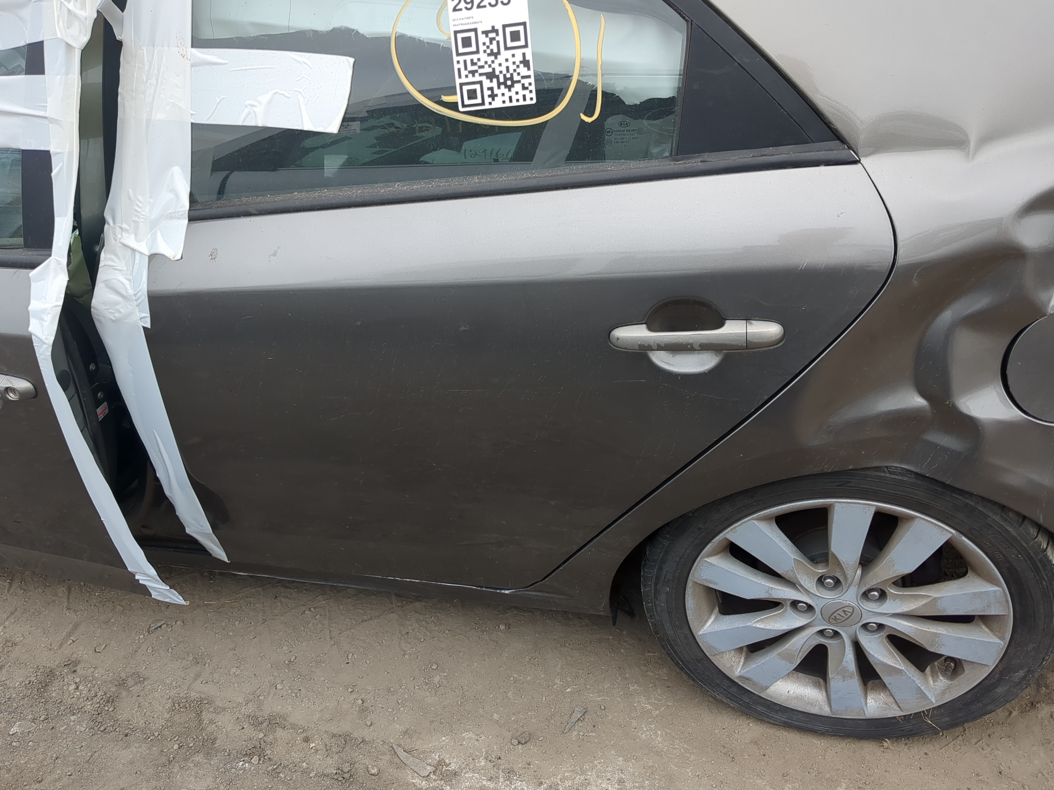 2010-2013 Kia Forte Driver Rear Door Oem 1206120 - Oemusedautoparts1.com