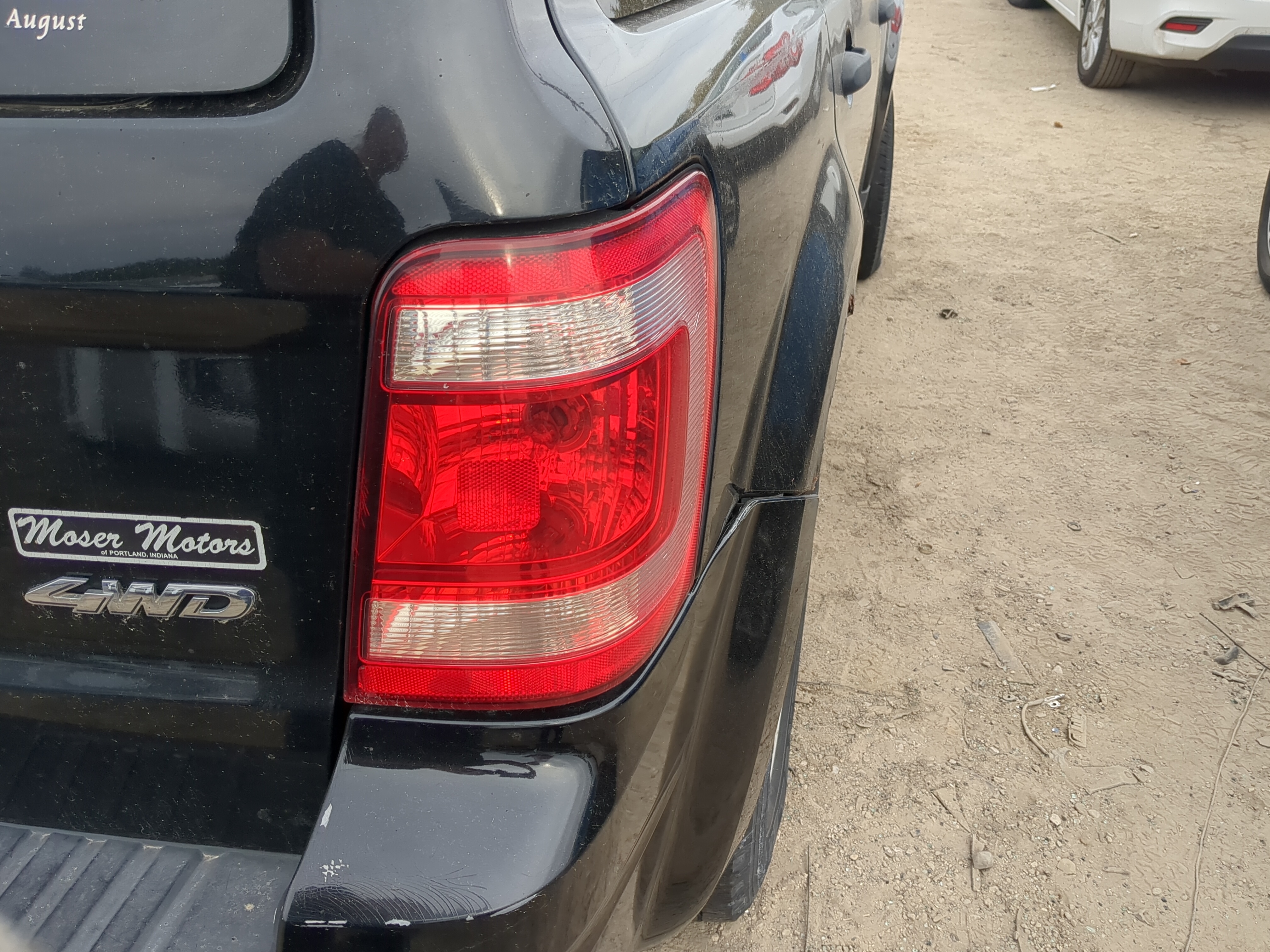 2008-2012 Ford Escape Passenger Right Side Tail Light Taillight Oem 1206274 - Oemusedautoparts1.com