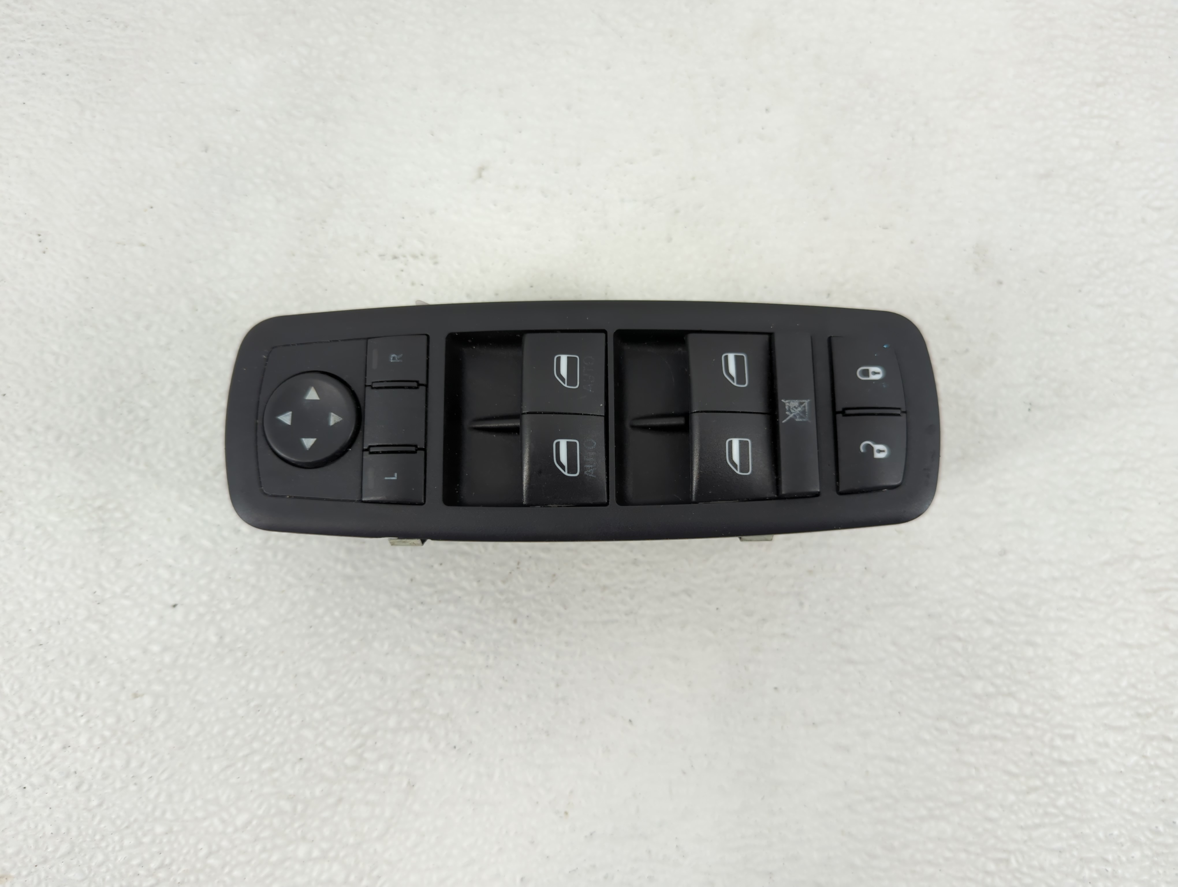 2012 Chrysler Town & Country Driver Left Door Master Power Window Switch 1206336 - Oemusedautoparts1.com