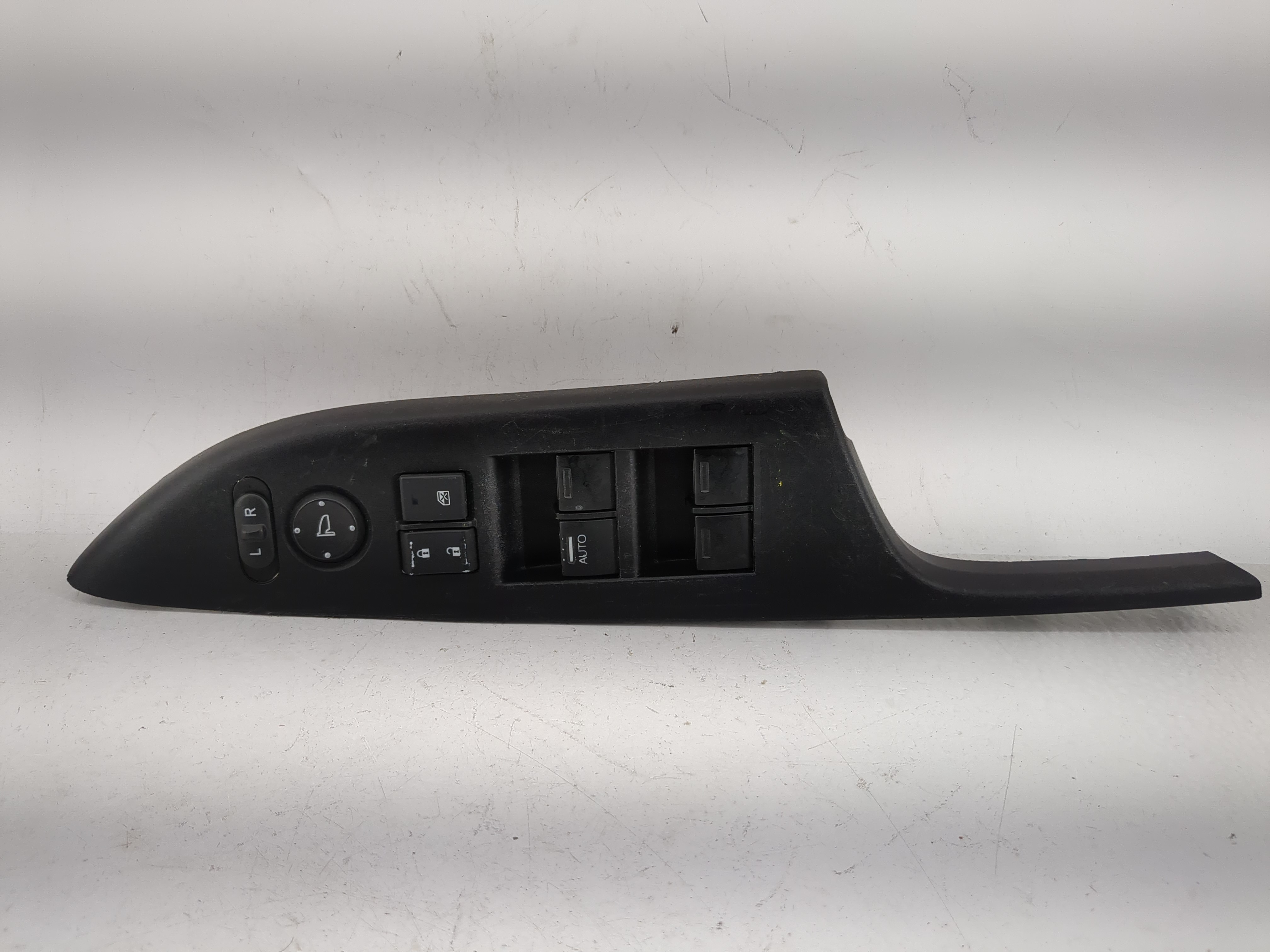 2013-2017 Honda Accord Driver Left Door Master Power Window Switch 1206339 - Oemusedautoparts1.com