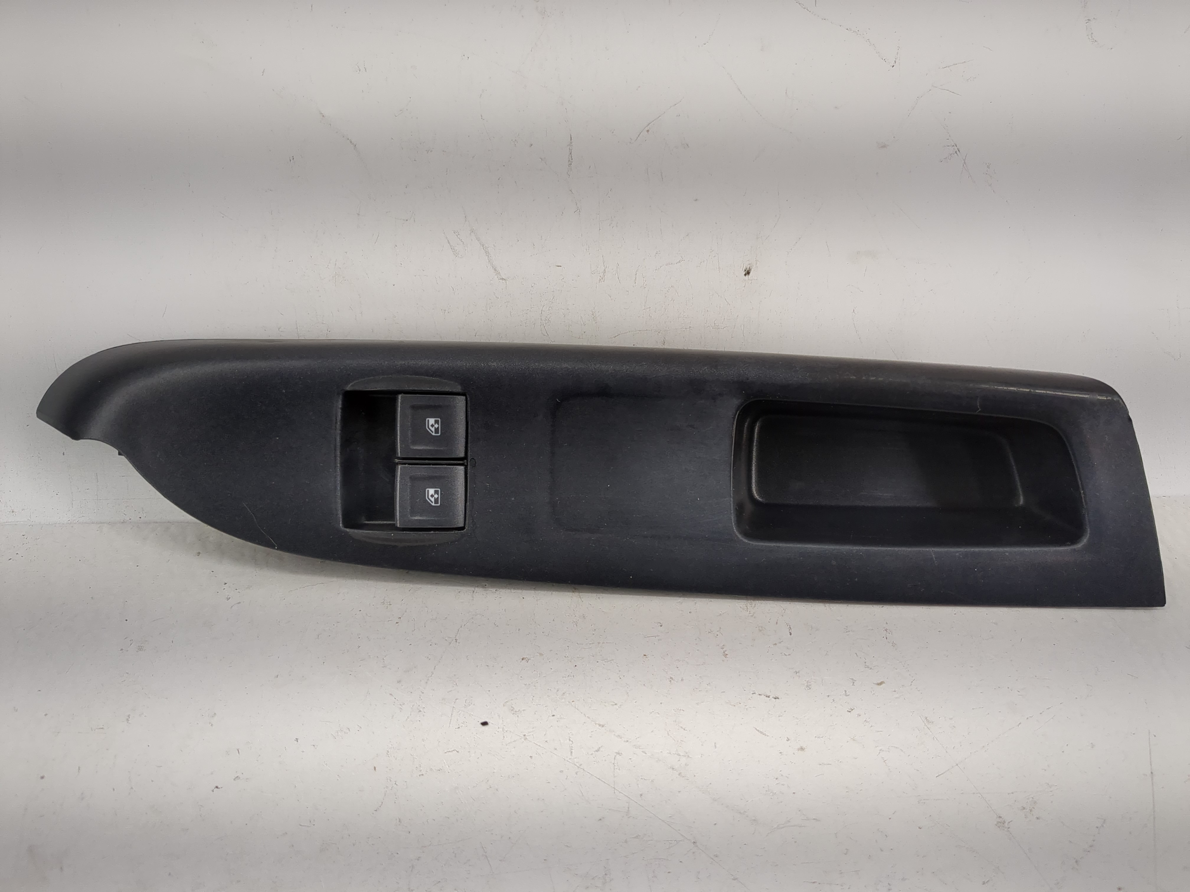 2015 Chevrolet Silverado 2500 Driver Left Door Master Power Window Switch 1206342 - Oemusedautoparts1.com