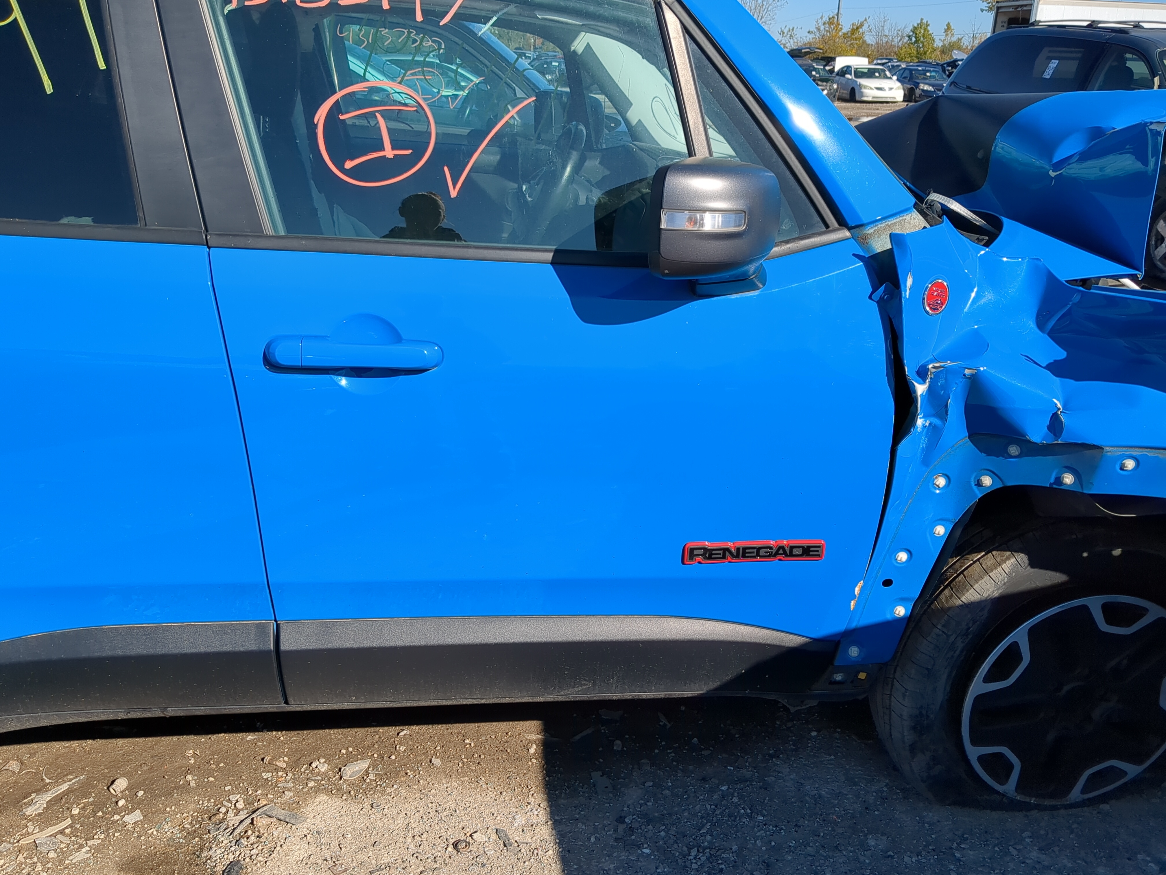 2015-2022 Jeep Renegade Passenger Front Door Oem 1206372 - Oemusedautoparts1.com