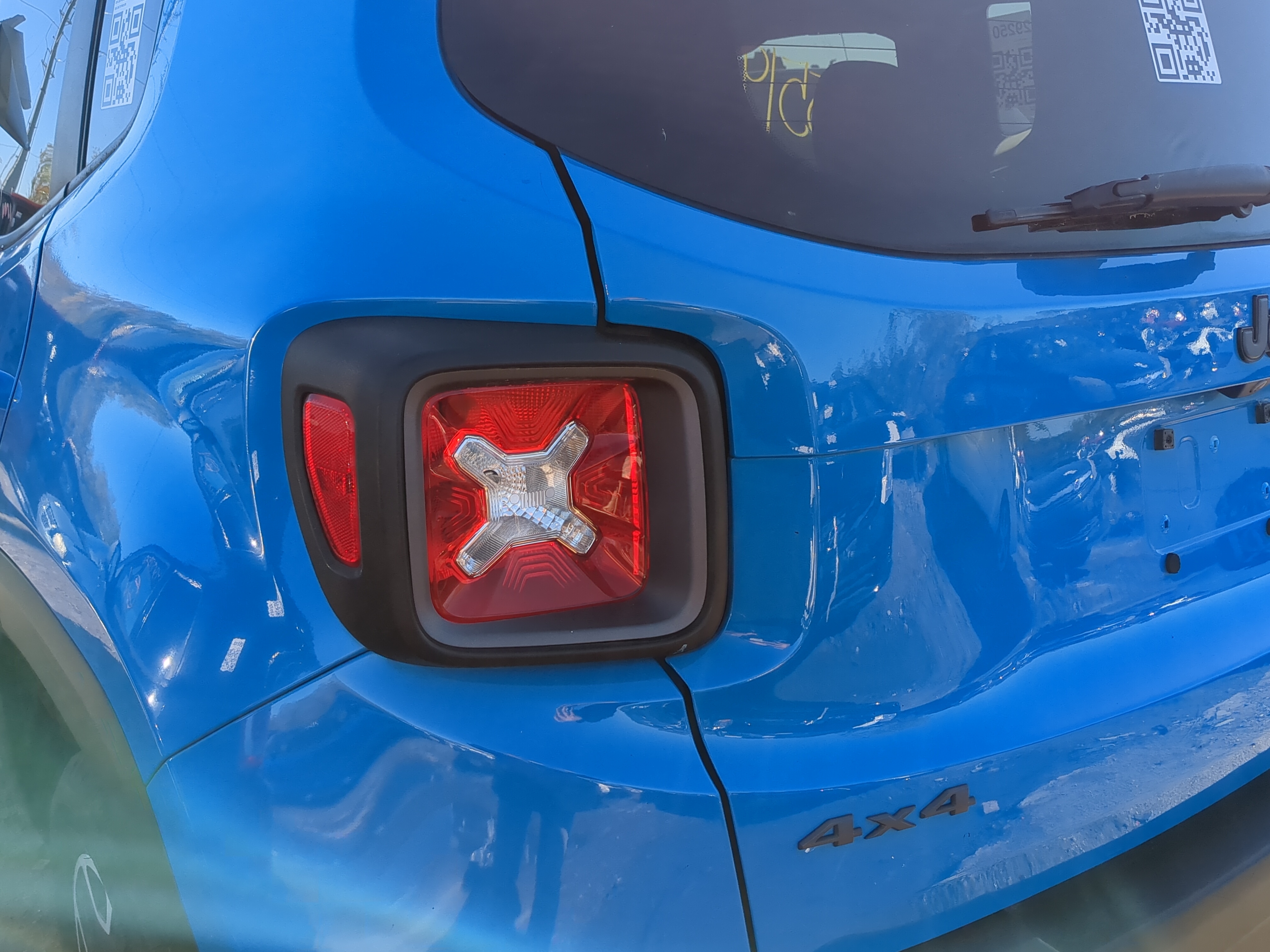 2015-2018 Jeep Renegade Driver Left Side Tail Light Taillight Oem 1206392 - Oemusedautoparts1.com