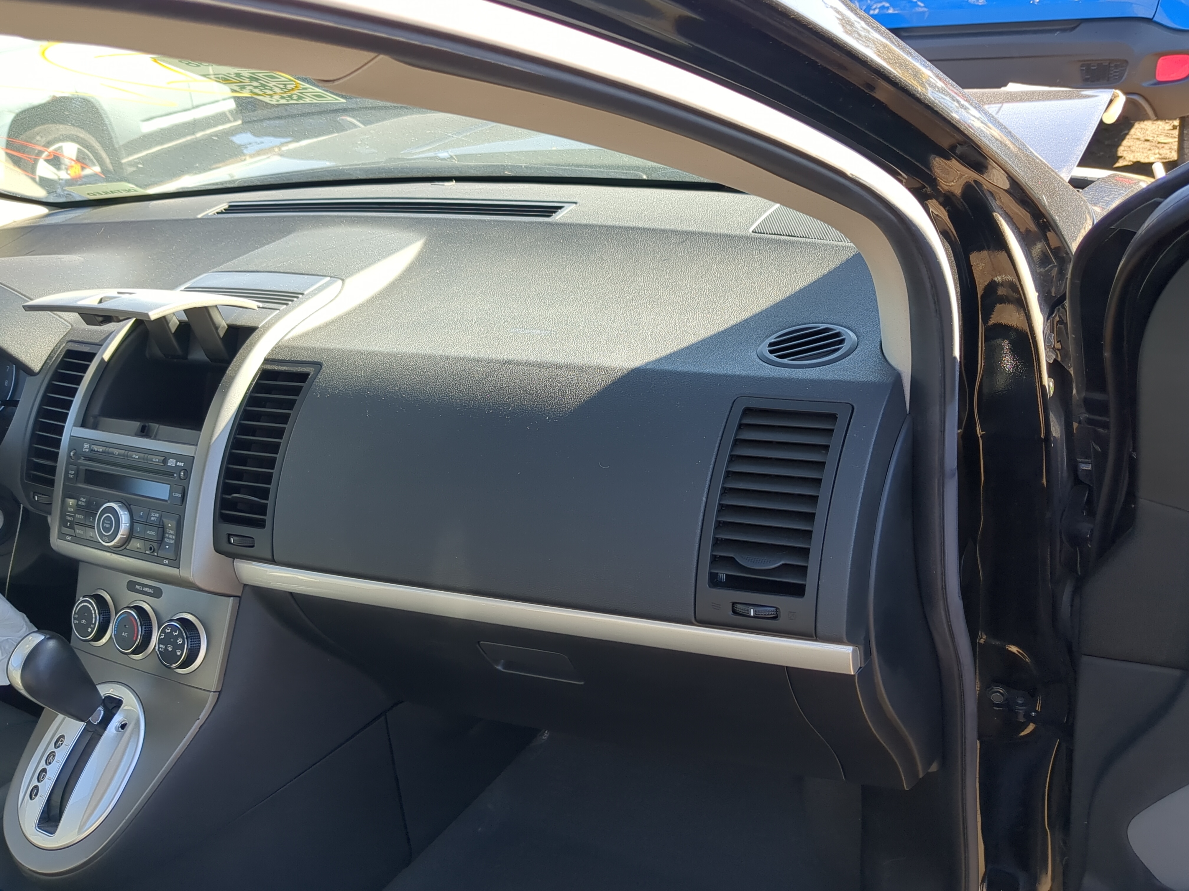 2007-2012 Nissan Sentra Air Bag Passenger Right Dashboard Oem 1206520 - Oemusedautoparts1.com