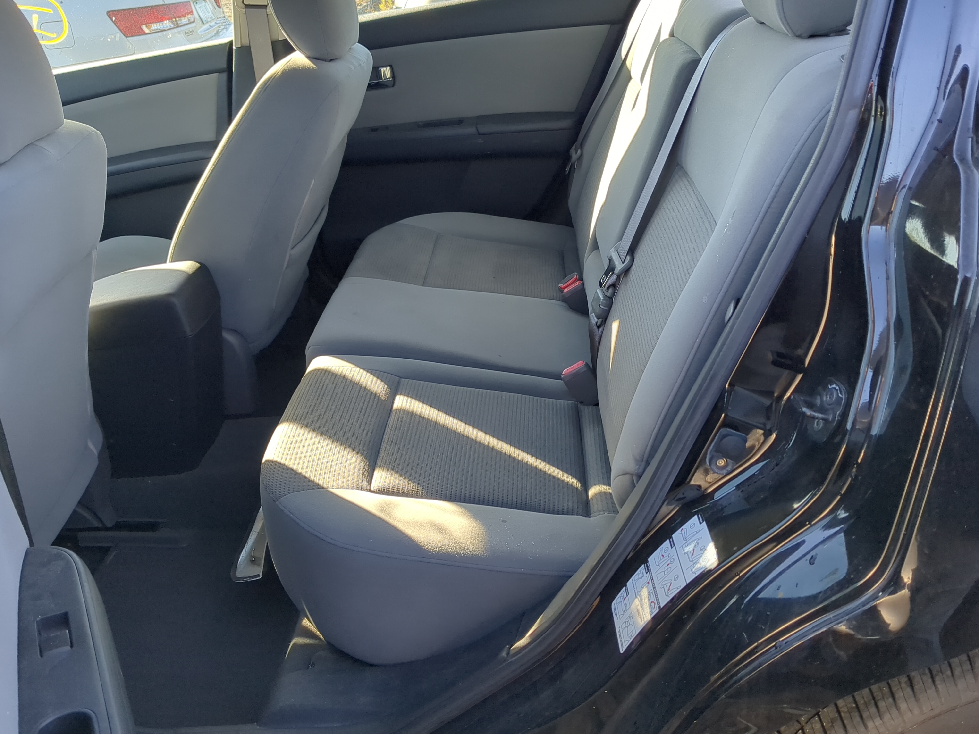 2011 Nissan Sentra Rear Seat Oem 1206609 - Oemusedautoparts1.com