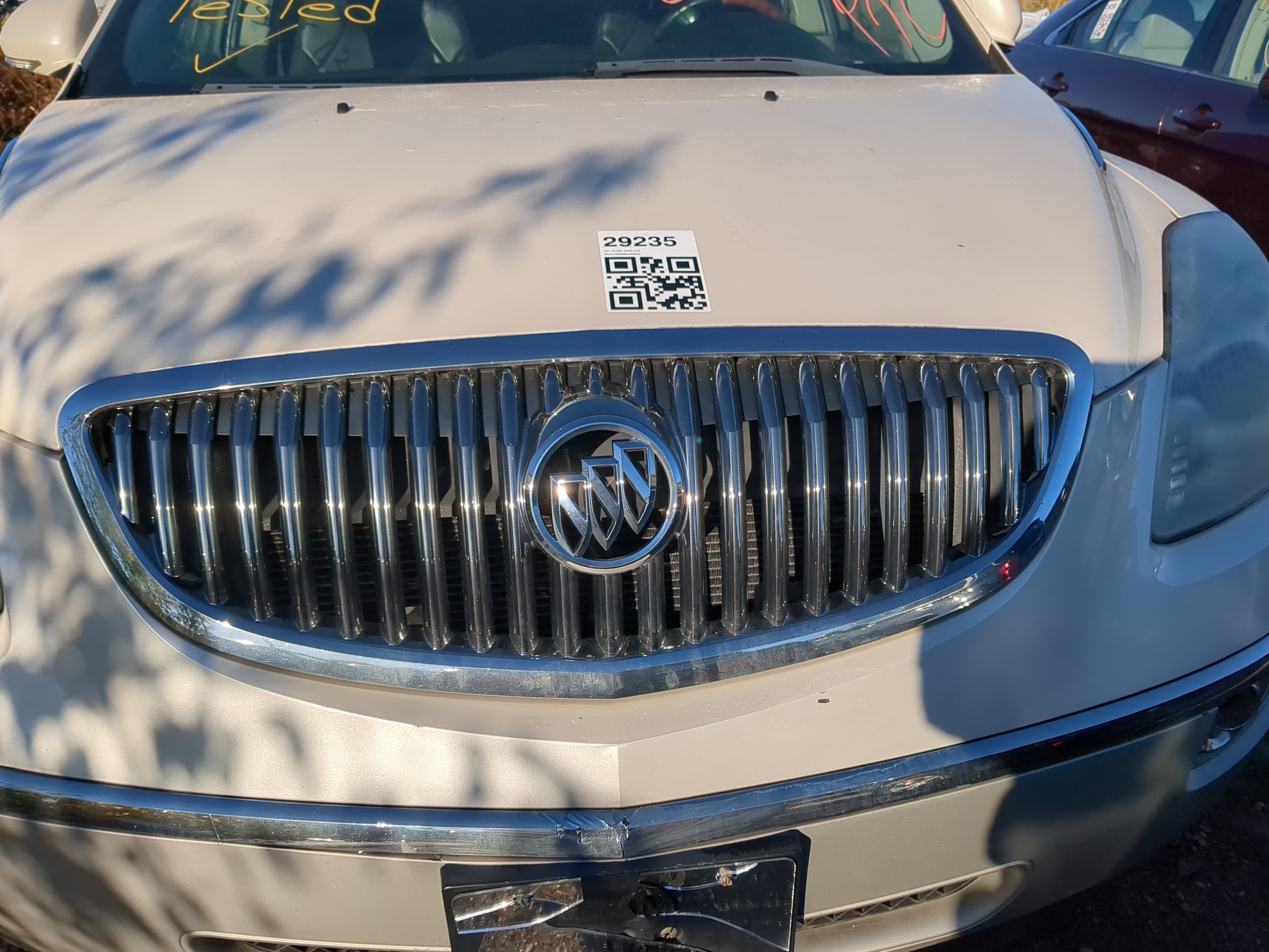 2008-2012 Buick Enclave Front Grille Bumper Not Included 1206637 - Oemusedautoparts1.com