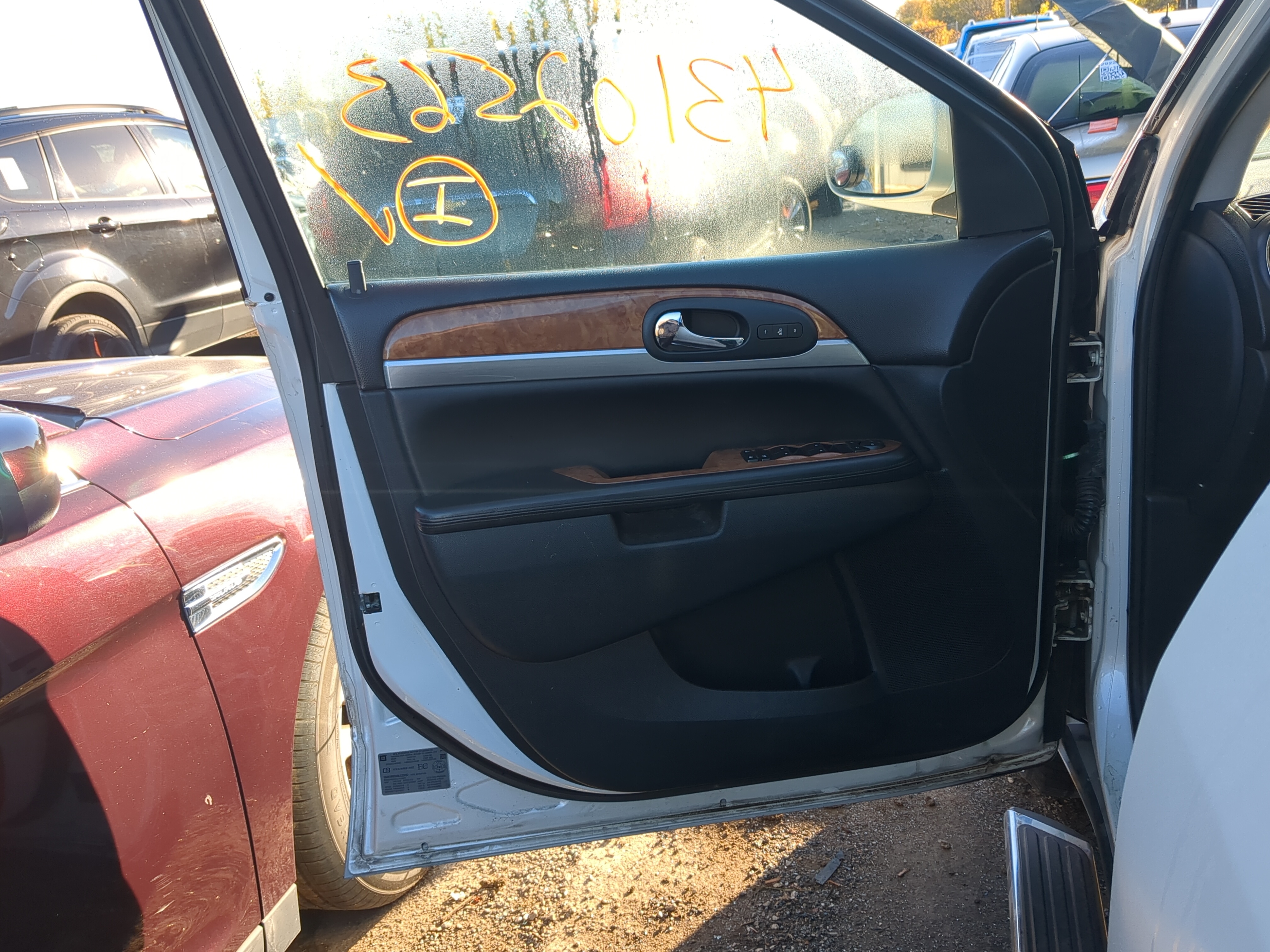 2011 Buick Enclave Front Left Driver Interior Door Panel Trim 1206800 - Oemusedautoparts1.com