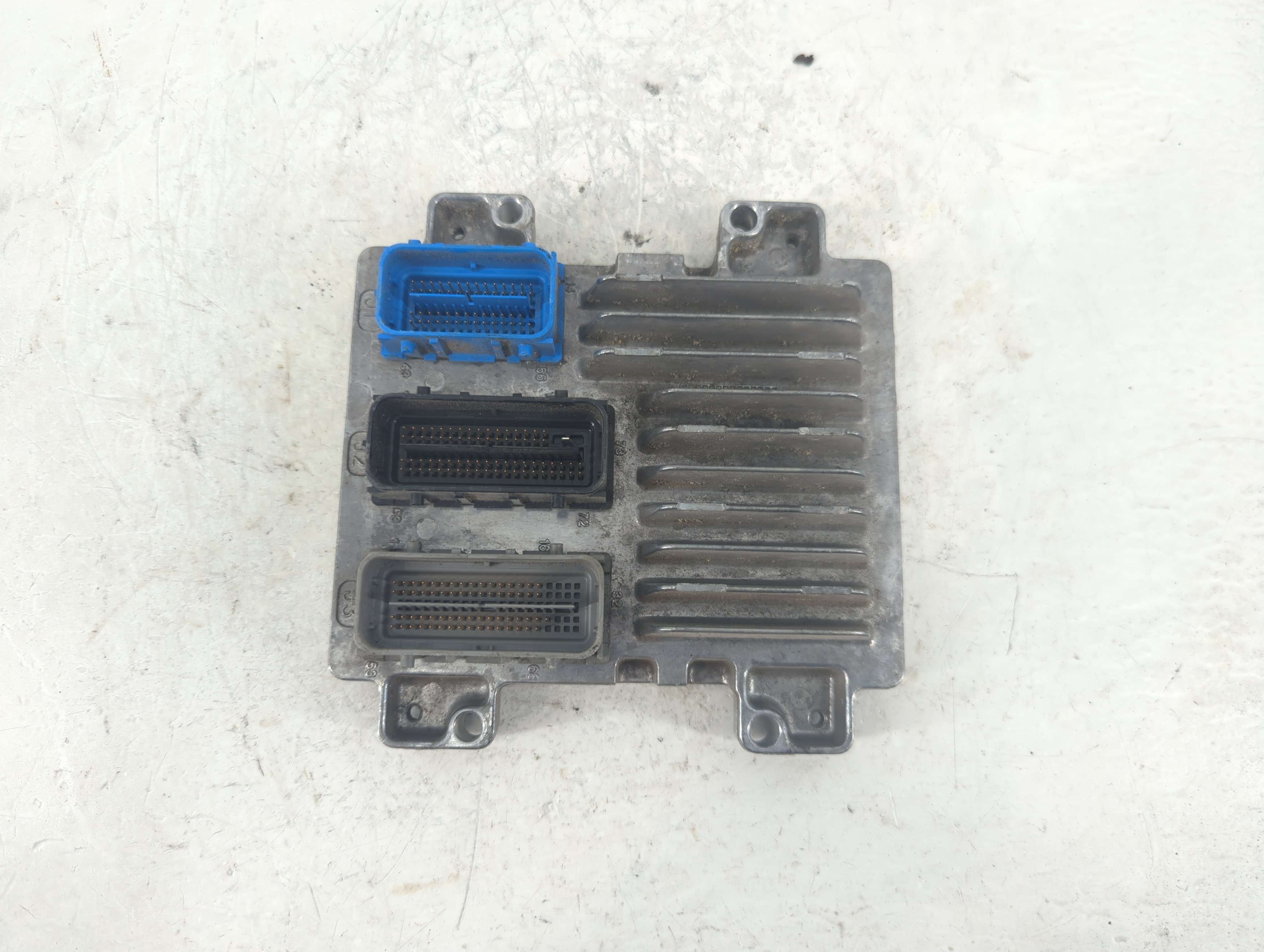 2011-2011 Chevrolet Cruze Engine Control Computer Ecu Pcm Ecm Pcu Oem 1206981 - Oemusedautoparts1.com