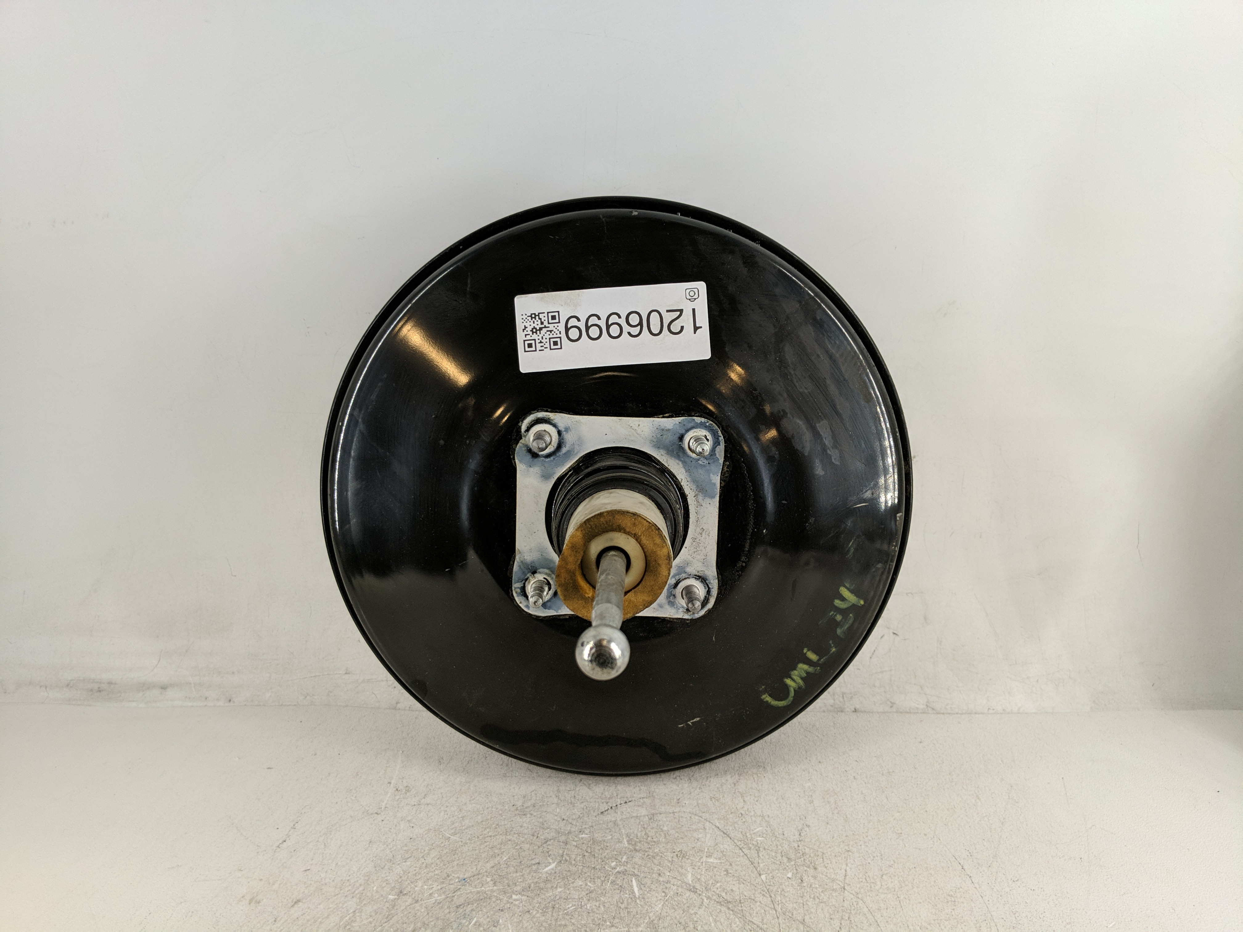 2013-2019 Volkswagen Passat Power Brake Booster Oem 1206999 - Oemusedautoparts1.com