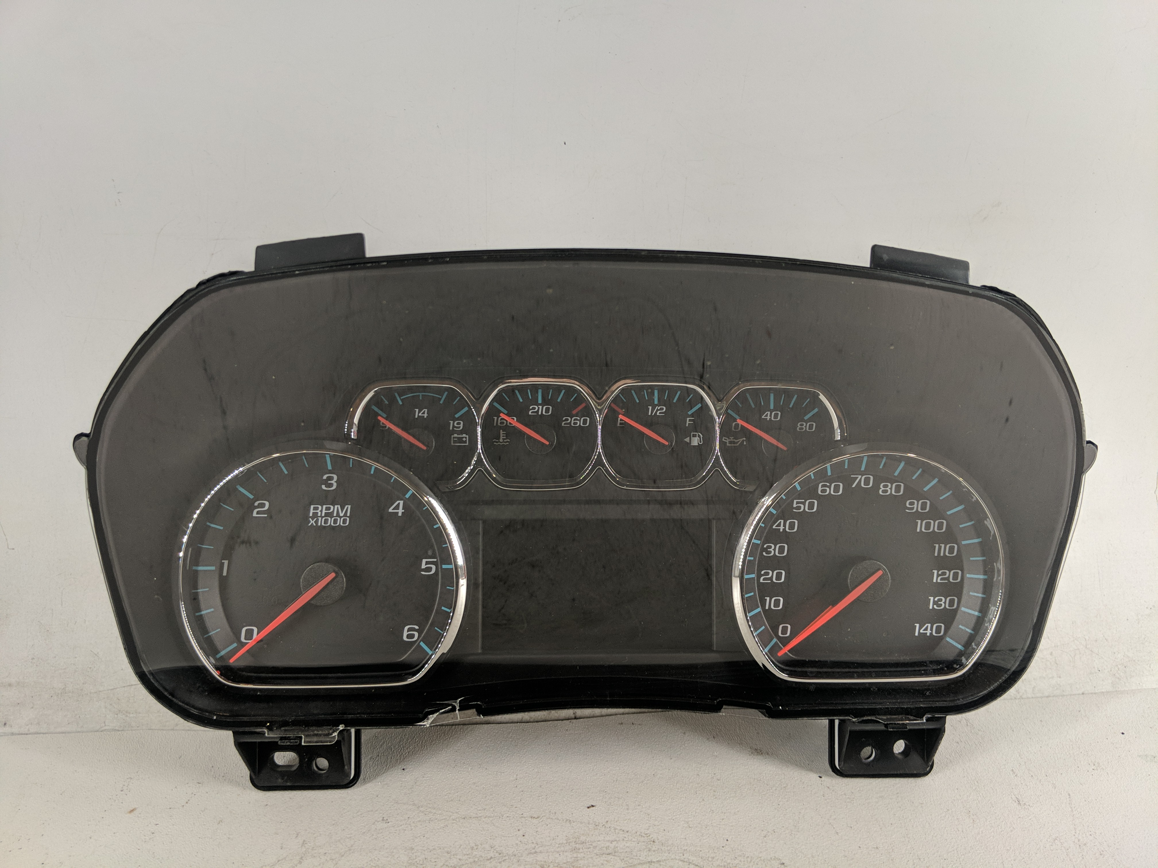 2018-2019 Chevrolet Silverado 1500 Speedometer Instrument Cluster Gauges 1207030 - Oemusedautoparts1.com
