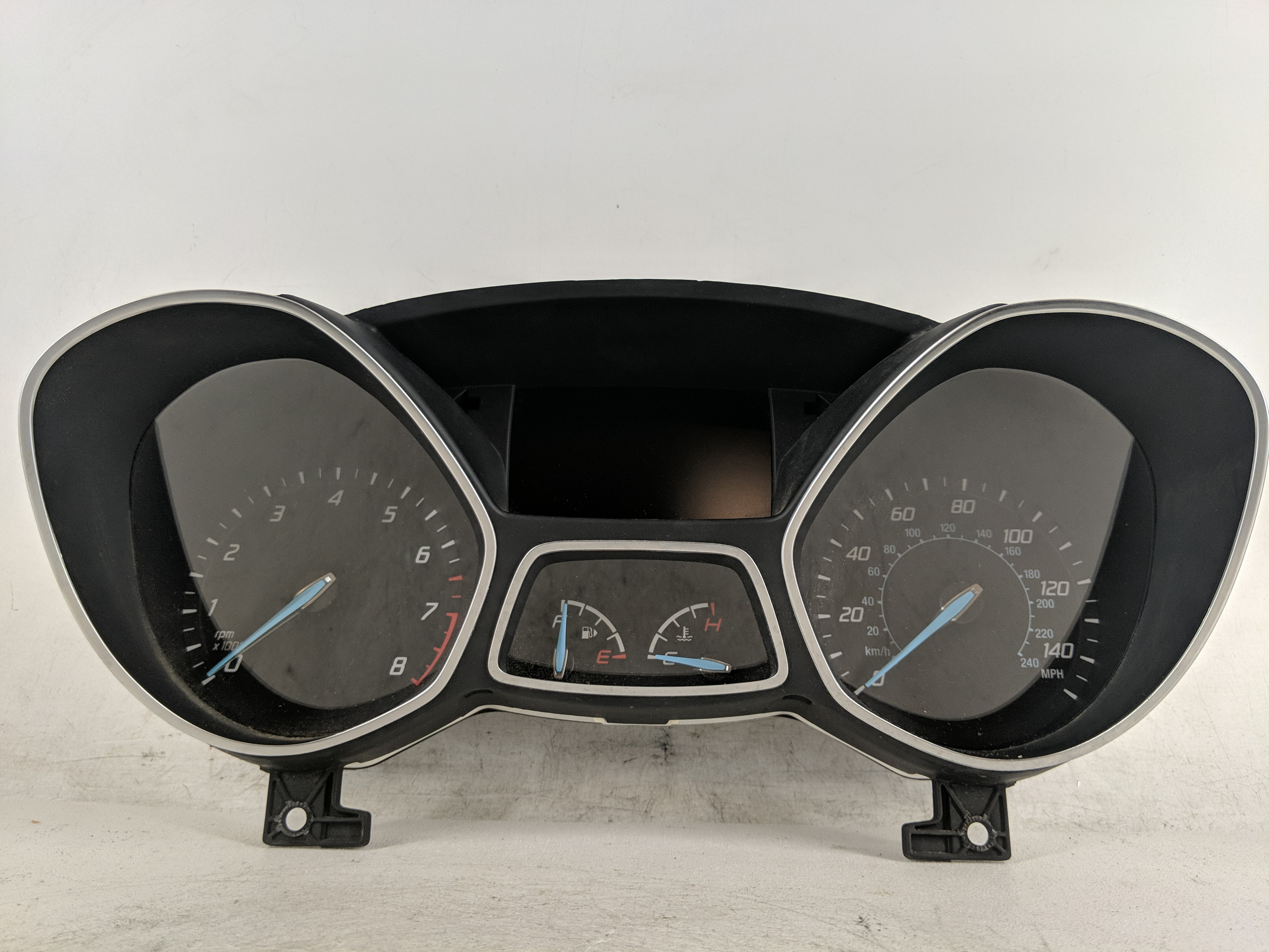 2014-2015 Ford Escape Speedometer Instrument Cluster Gauges 5dtj71456b 1207083 - Oemusedautoparts1.com