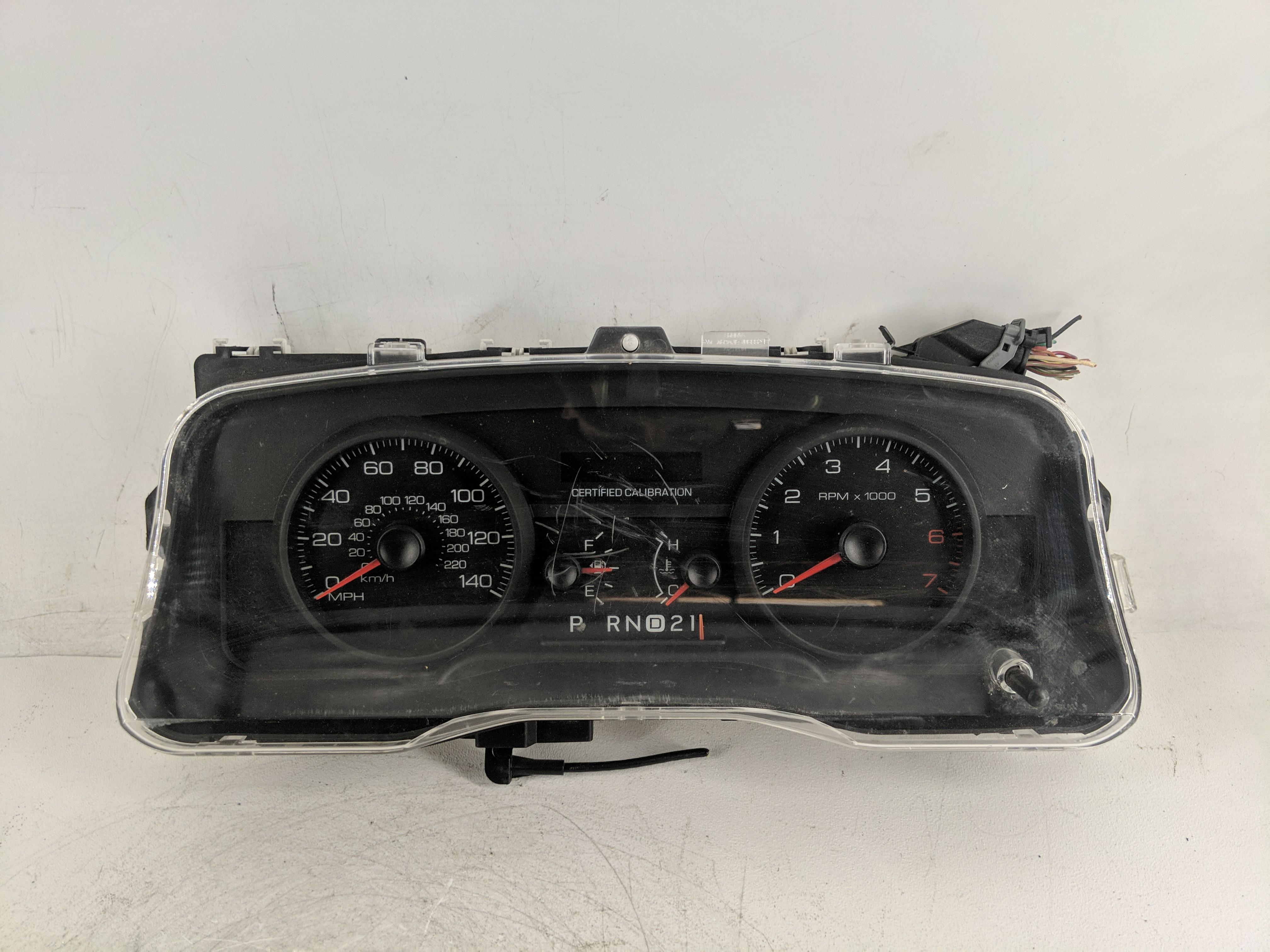 2008 Ford Crown Victoria Speedometer Instrument Cluster Gauges 1207121 - Oemusedautoparts1.com