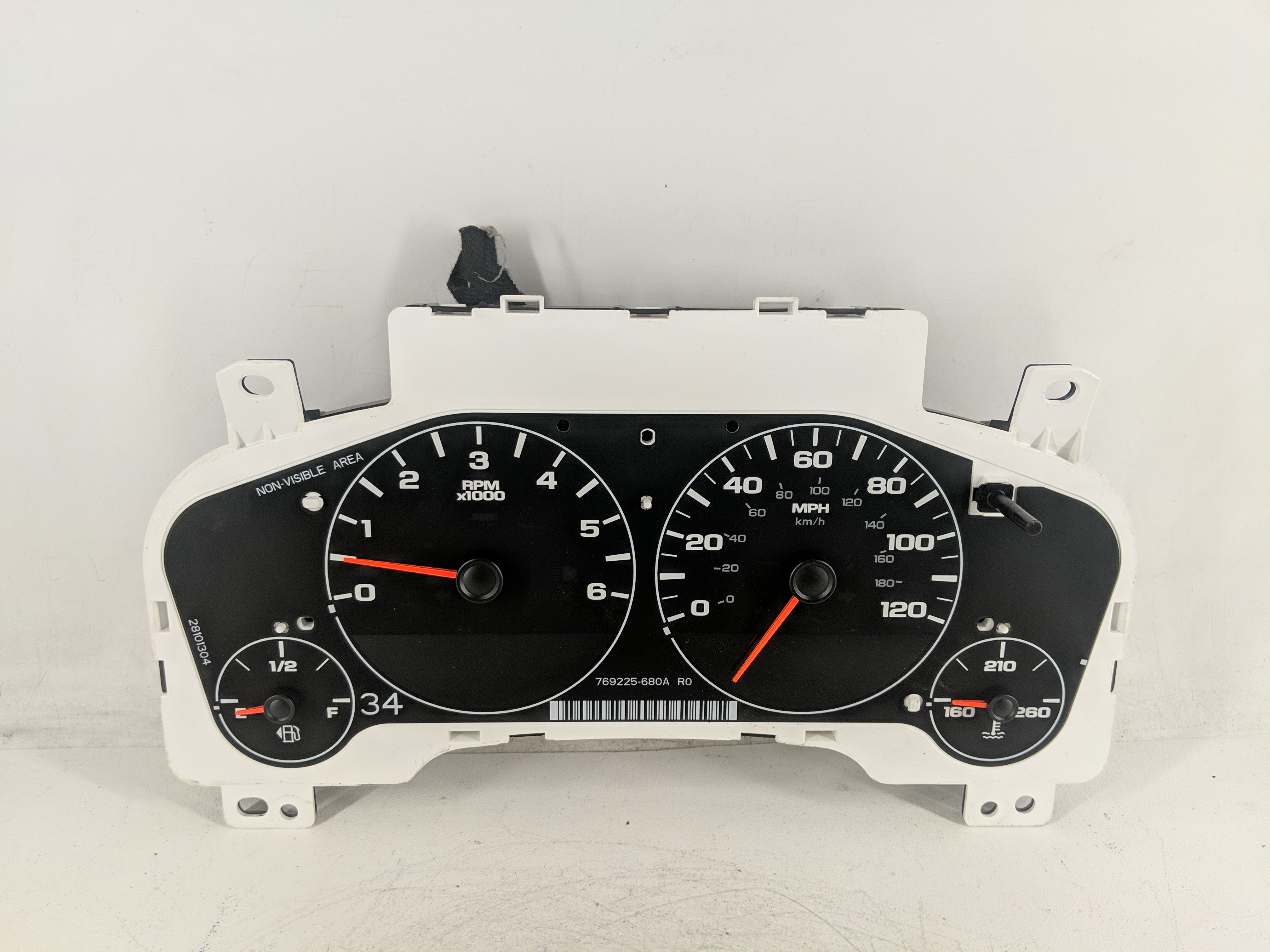 2011-2011 Chevrolet Silverado 1500 Speedometer Instrument Cluster Gauges 1207135 - Oemusedautoparts1.com
