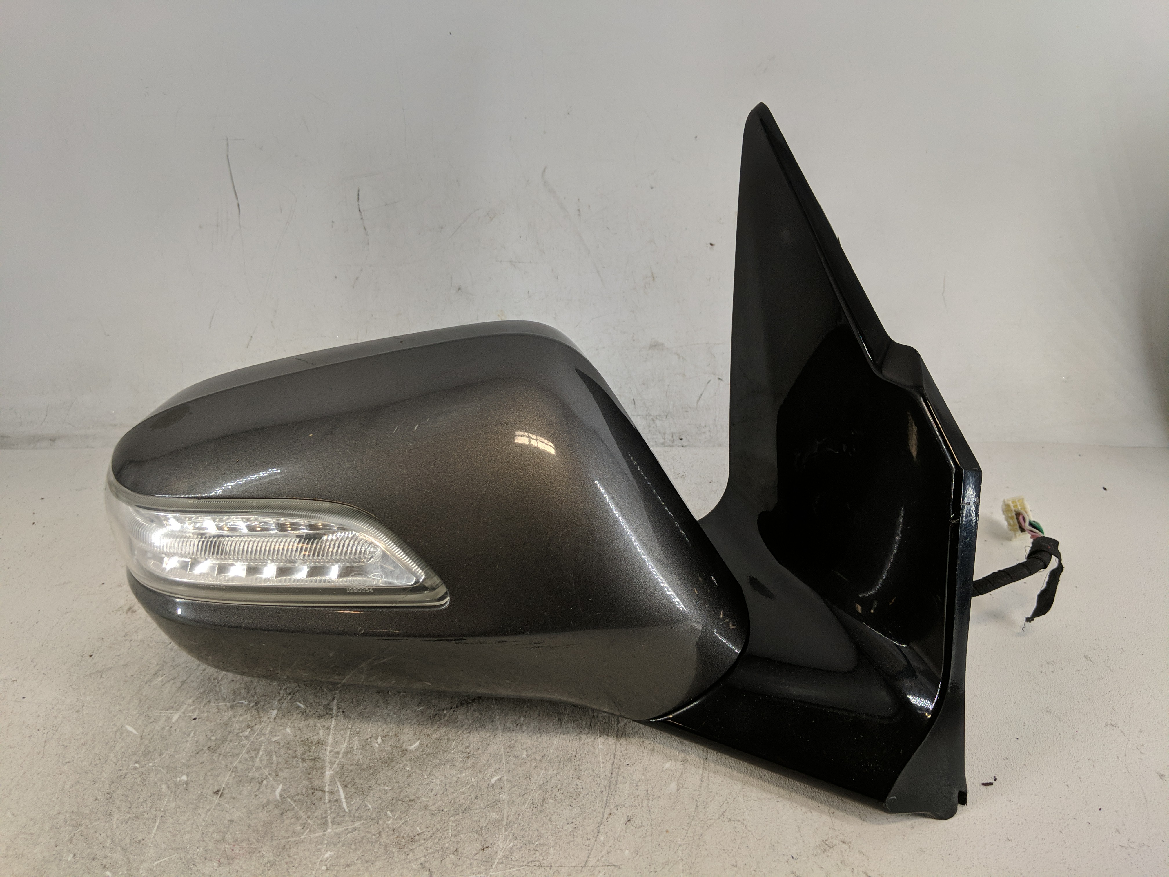 2010-2013 Acura Mdx Passenger Right Side View Power Door Mirror Gray 1207158 - Oemusedautoparts1.com