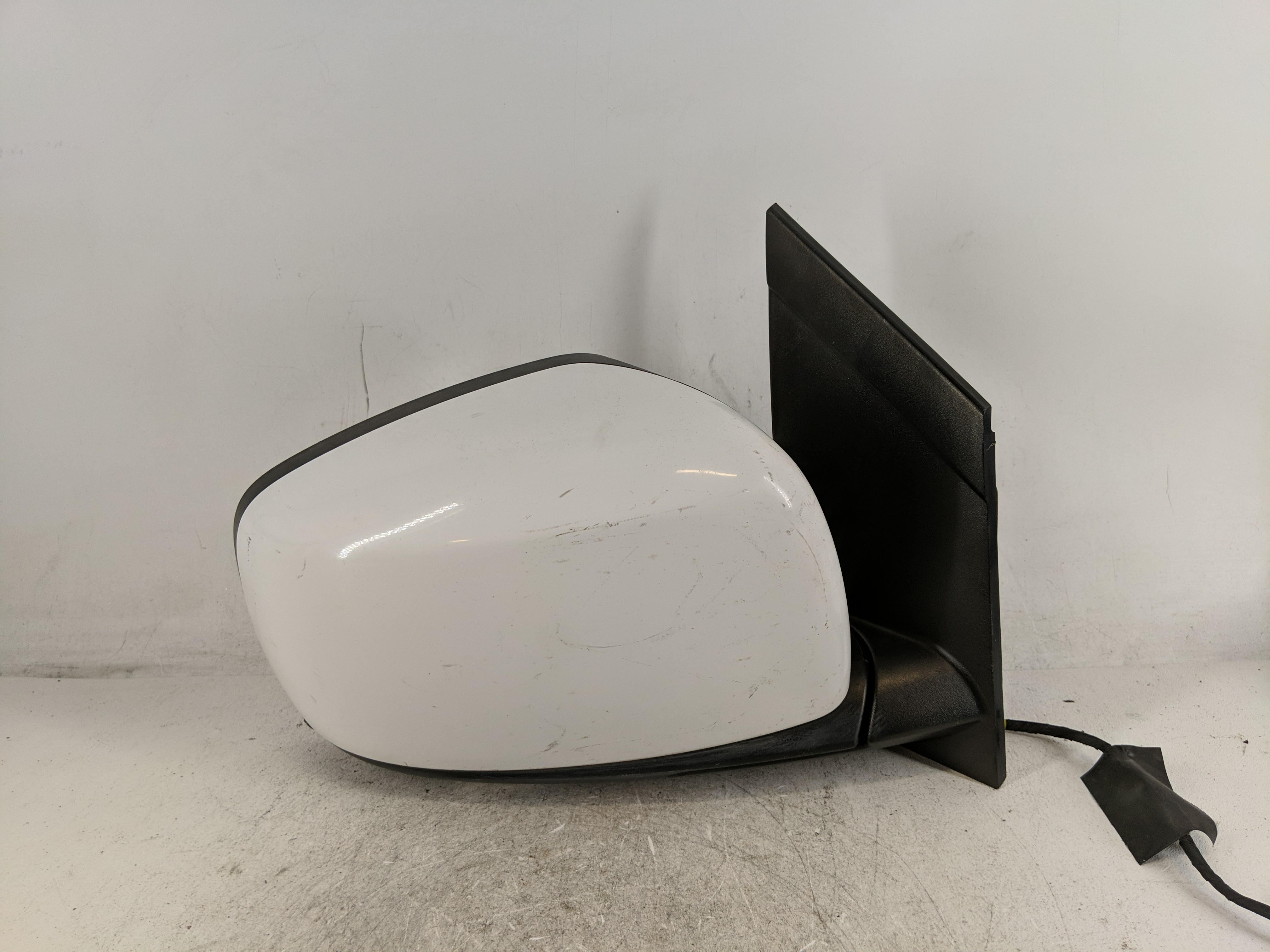 Dodge Caravan Passenger Right Side View Power Door Mirror White 1207171 - Oemusedautoparts1.com