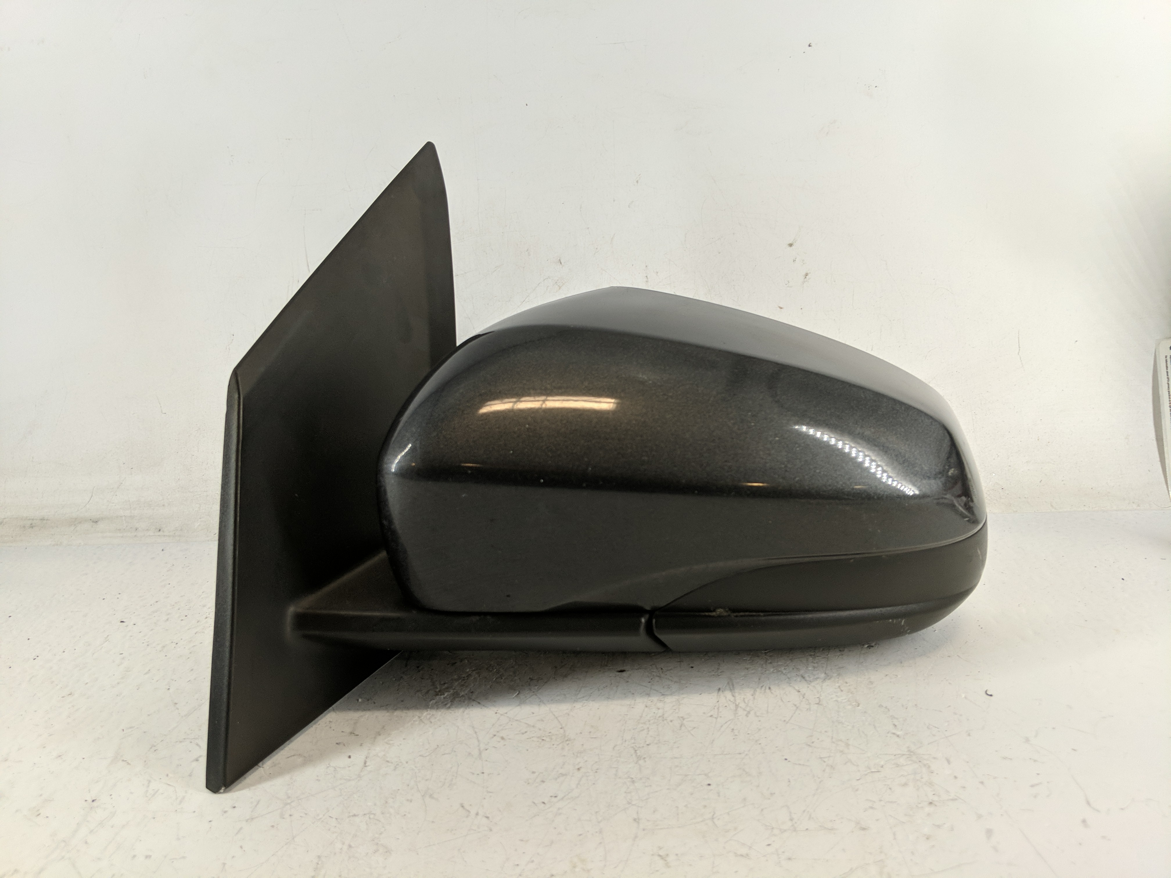 2017-2022 Chevrolet Spark Driver Left Side View Power Door Mirror 1207195 - Oemusedautoparts1.com