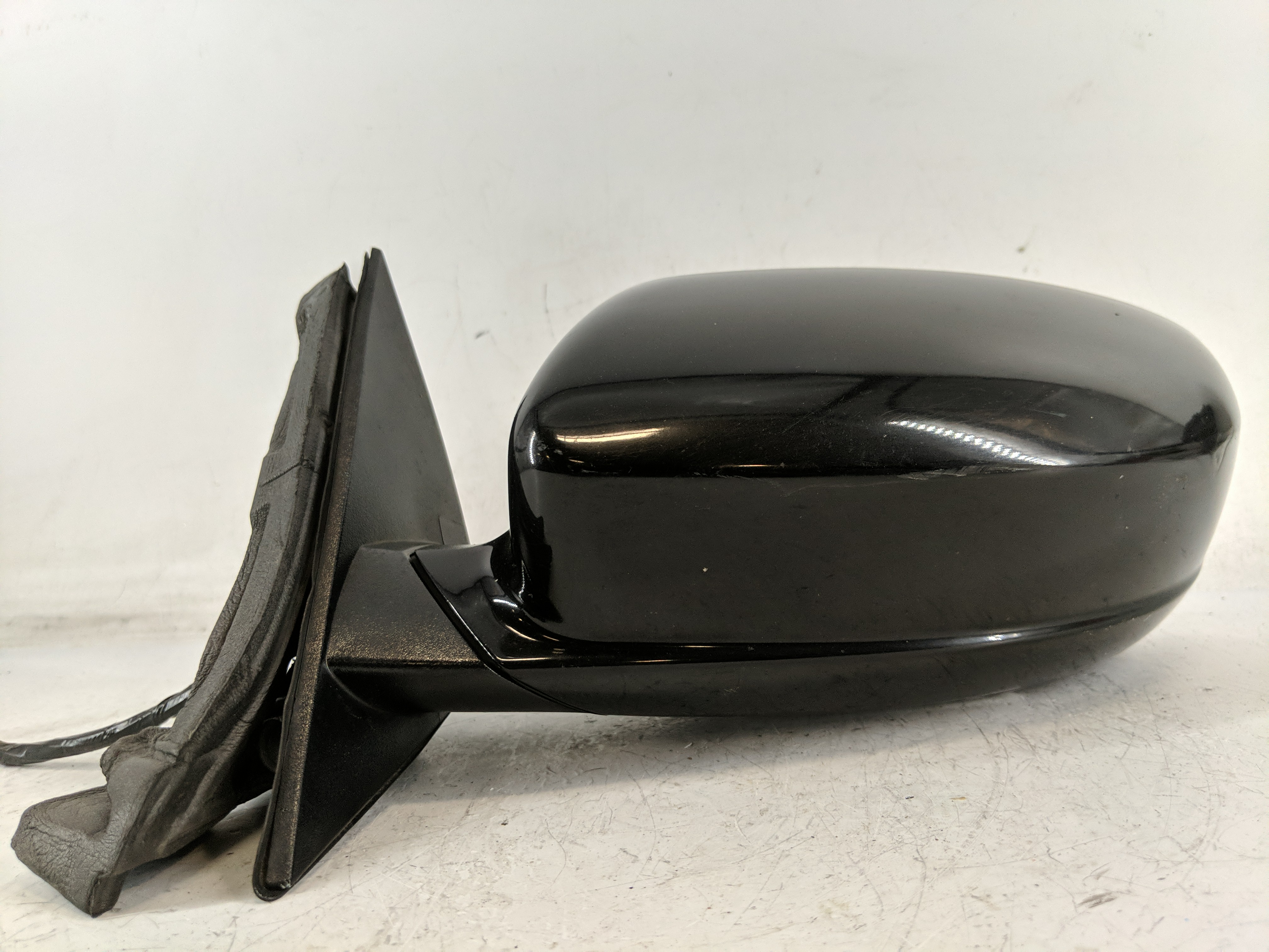 2015-2020 Dodge Charger Driver Left Side View Power Door Mirror Black 1207204 - Oemusedautoparts1.com