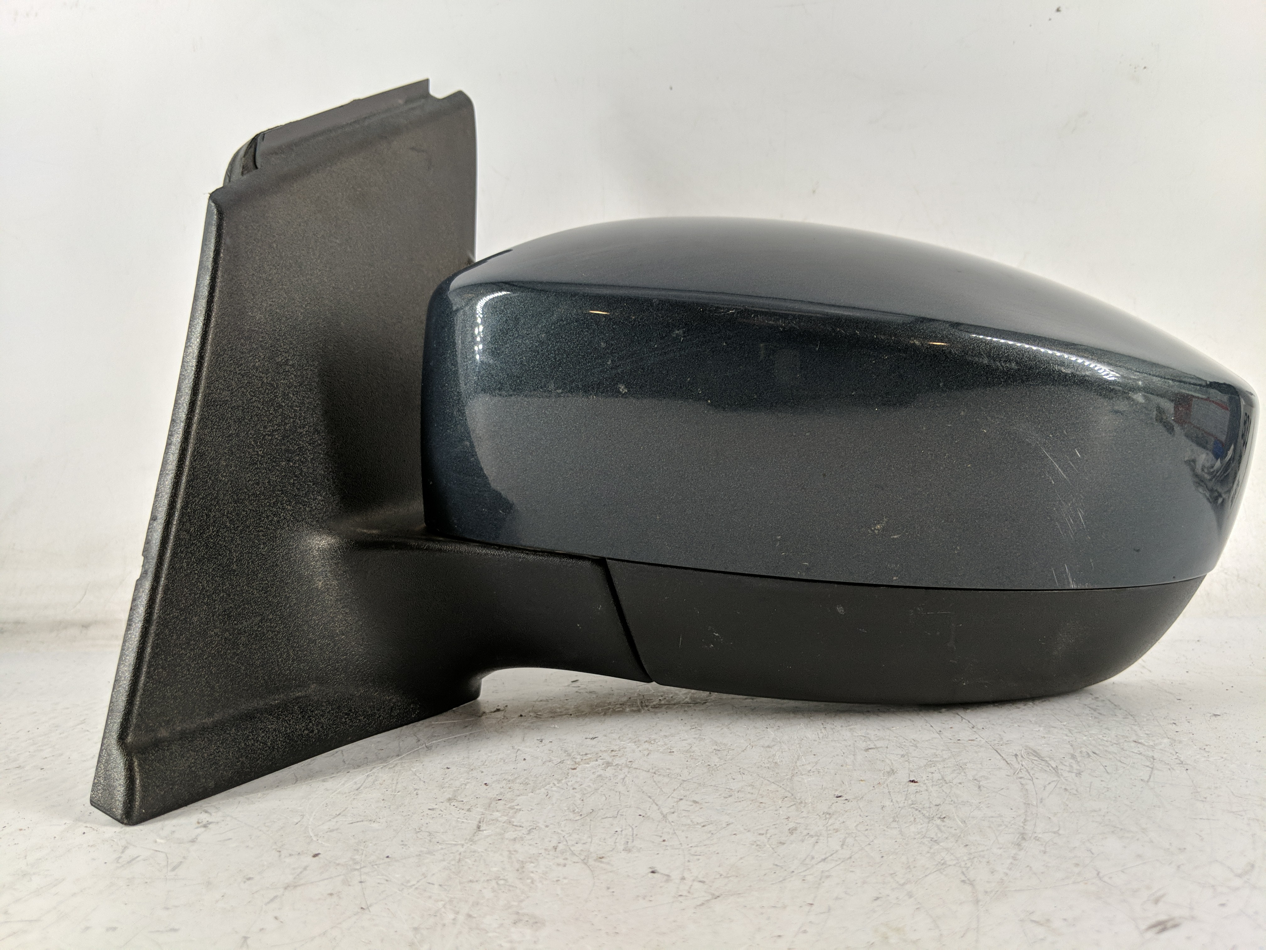 2017-2019 Ford Escape Driver Left Side View Power Door Mirror Dark Grey 1207211 - Oemusedautoparts1.com