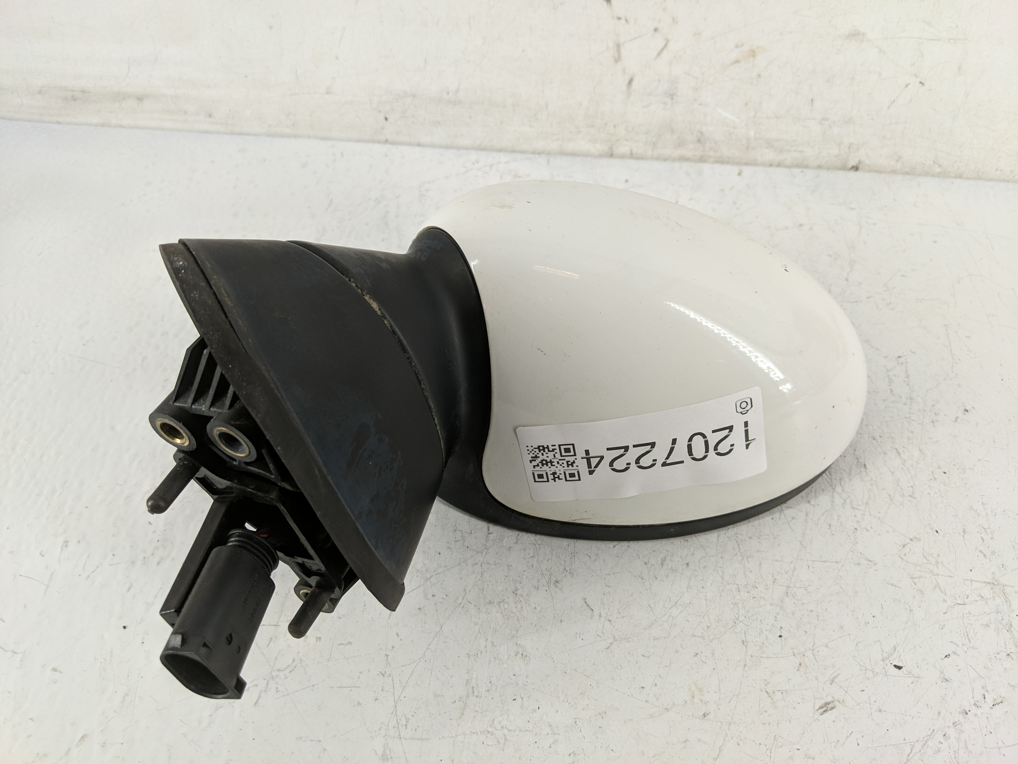 Picture of 2006 Mini Cooper Driver Left Side View Power Door Mirror White 1207224