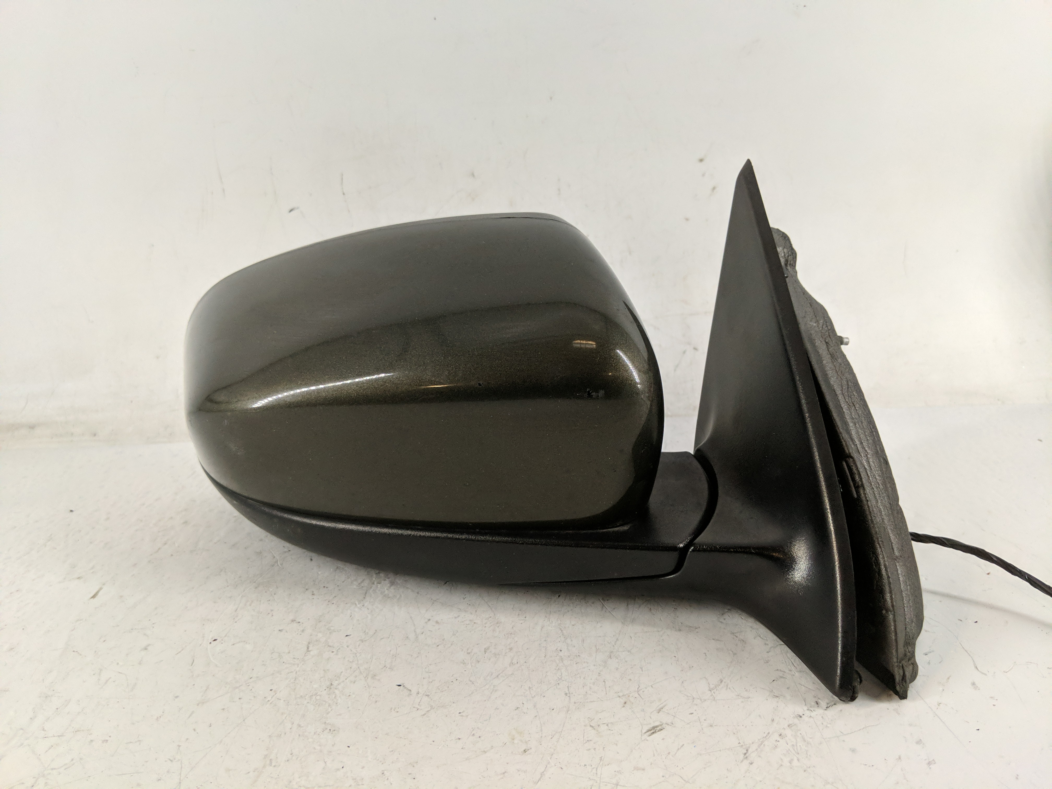 2014-2021 Jeep Cherokee Passenger Right Side View Power Door Mirror 1207231 - Oemusedautoparts1.com