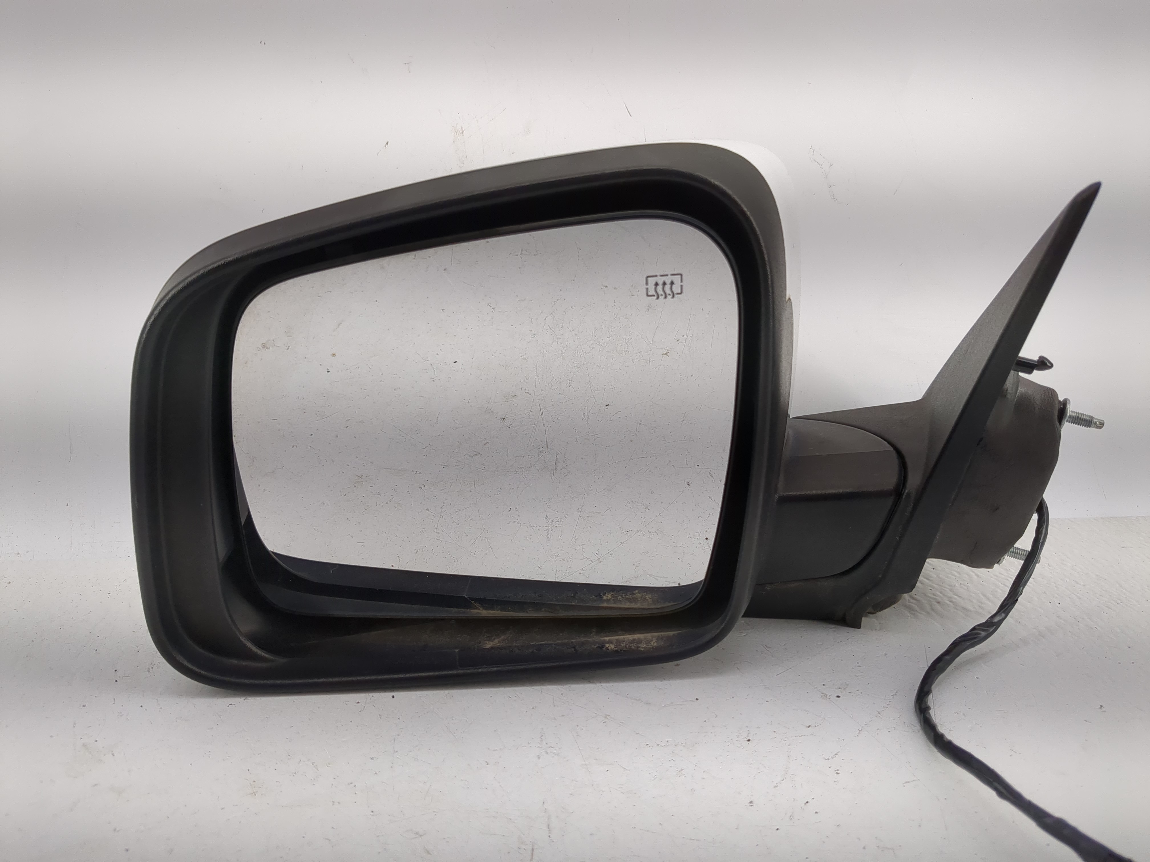 2011-2022 Dodge Durango Driver Left Side View Power Door Mirror White 1207236 - Oemusedautoparts1.com
