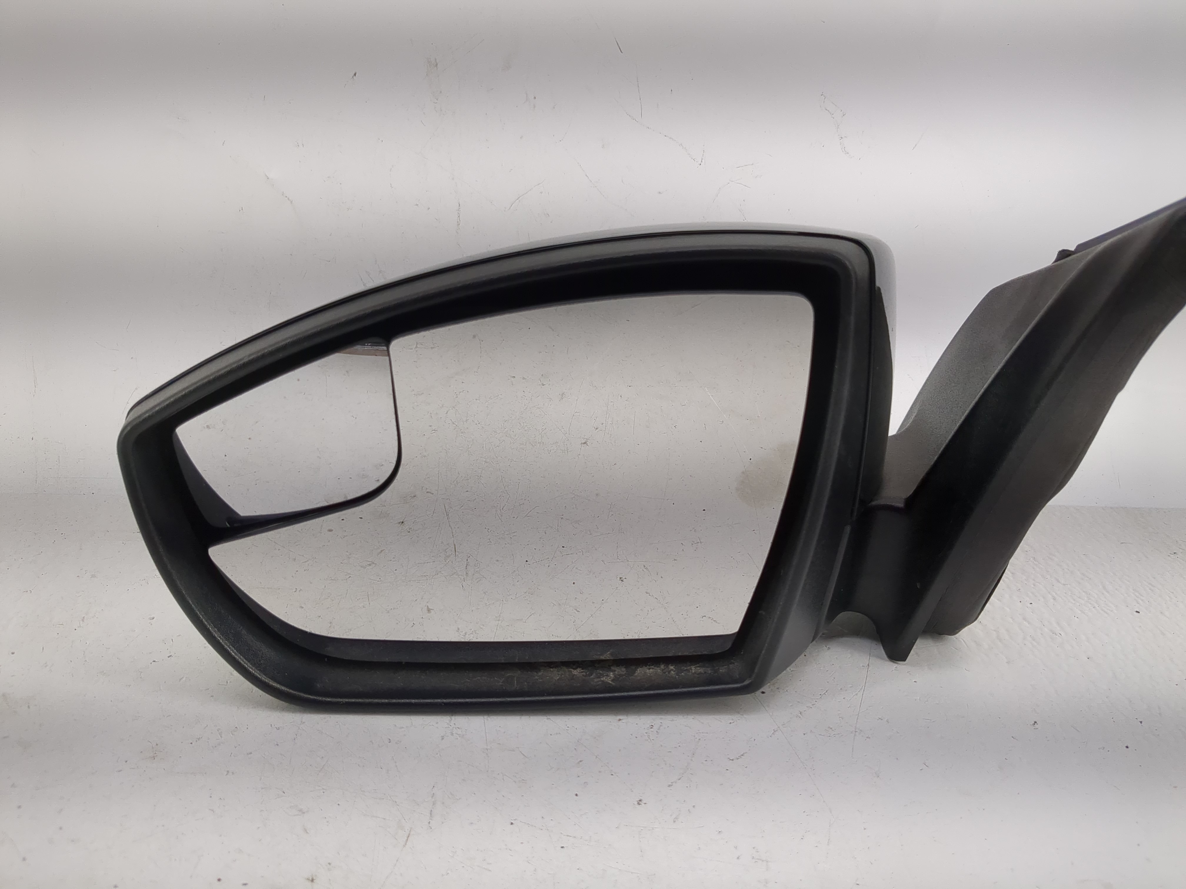 2018-2018 Ford Focus Driver Left Side View Power Door Mirror Black 1207240 - Oemusedautoparts1.com