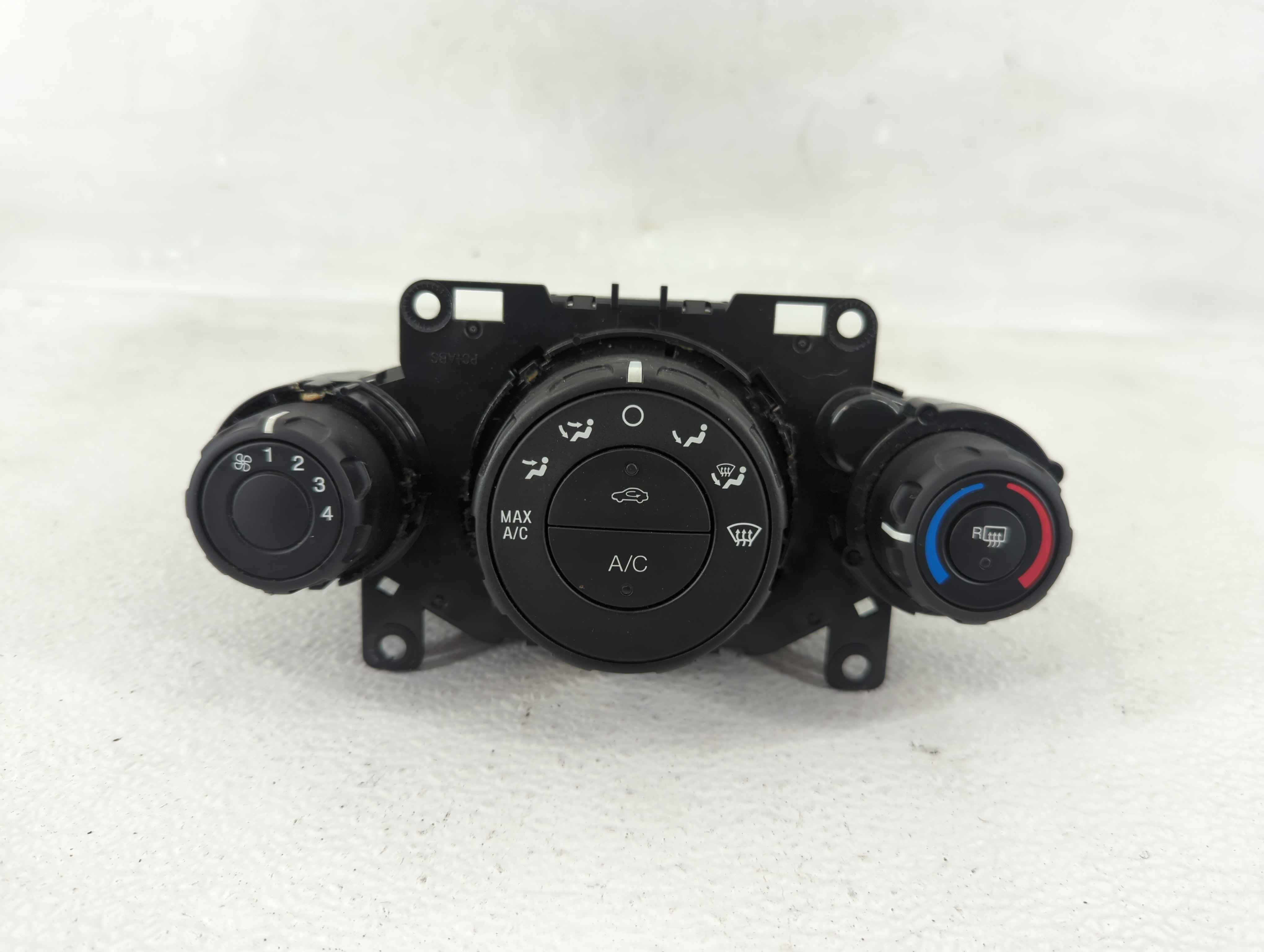 2014-2019 Ford Fiesta Ac Heater Roof Climate Control D2bt 19980 Af 1207276 - Oemusedautoparts1.com