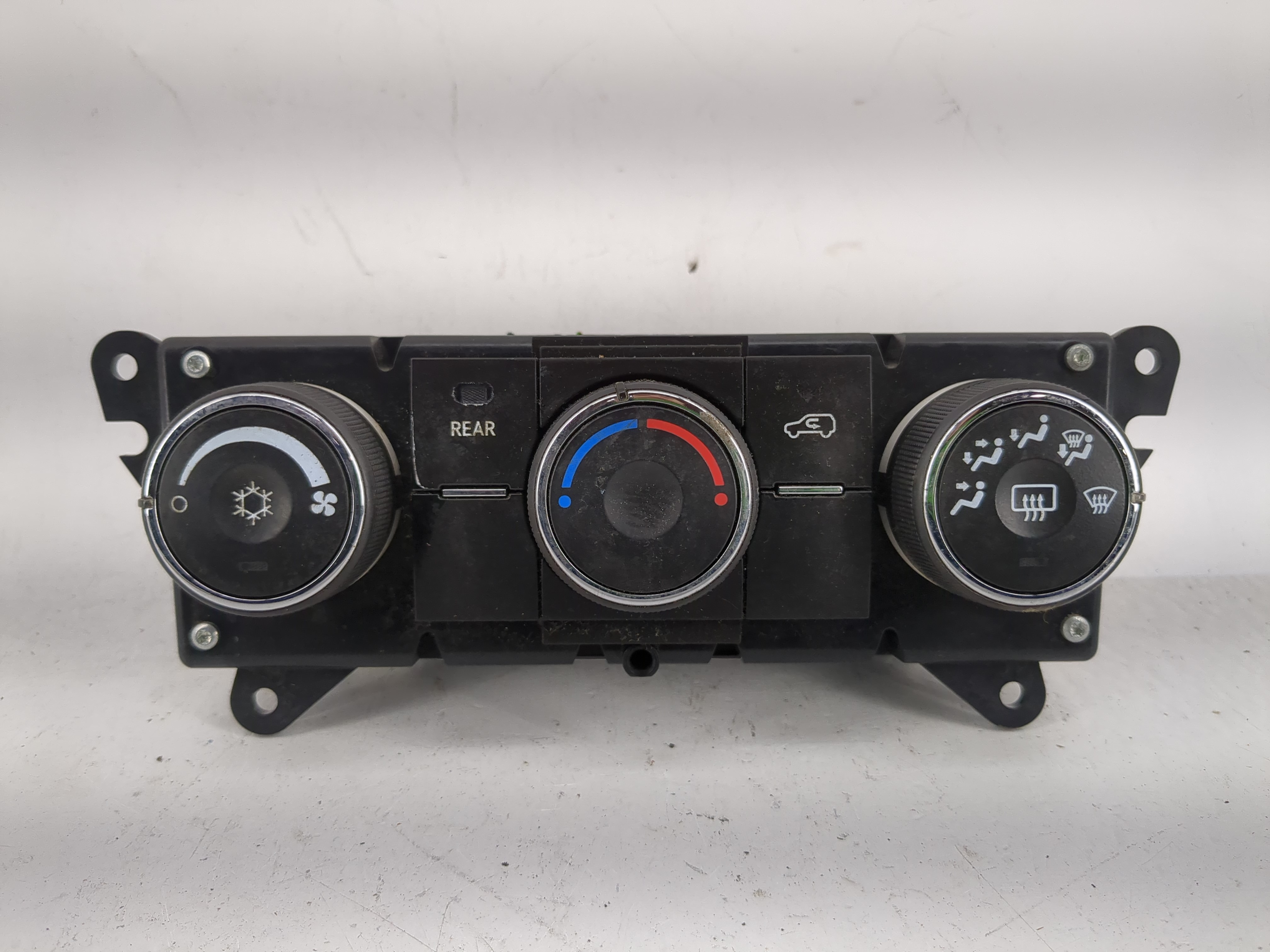 2010 Chevrolet Traverse Ac Heater Roof Climate Control 20917130 1207277 - Oemusedautoparts1.com