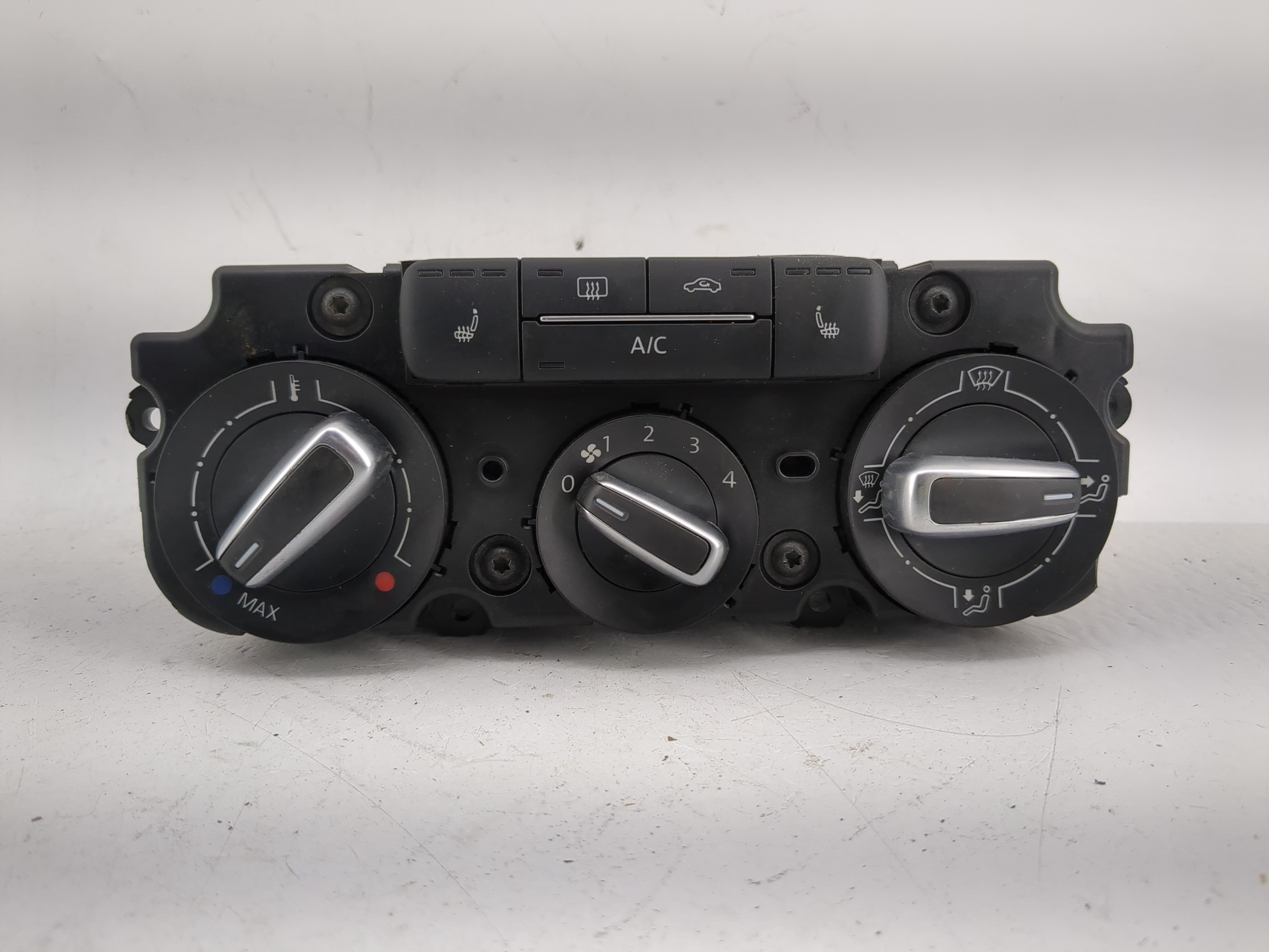 2012-2016 Volkswagen Beetle Ac Heater Roof Climate Control 90151-908 1207290 - Oemusedautoparts1.com