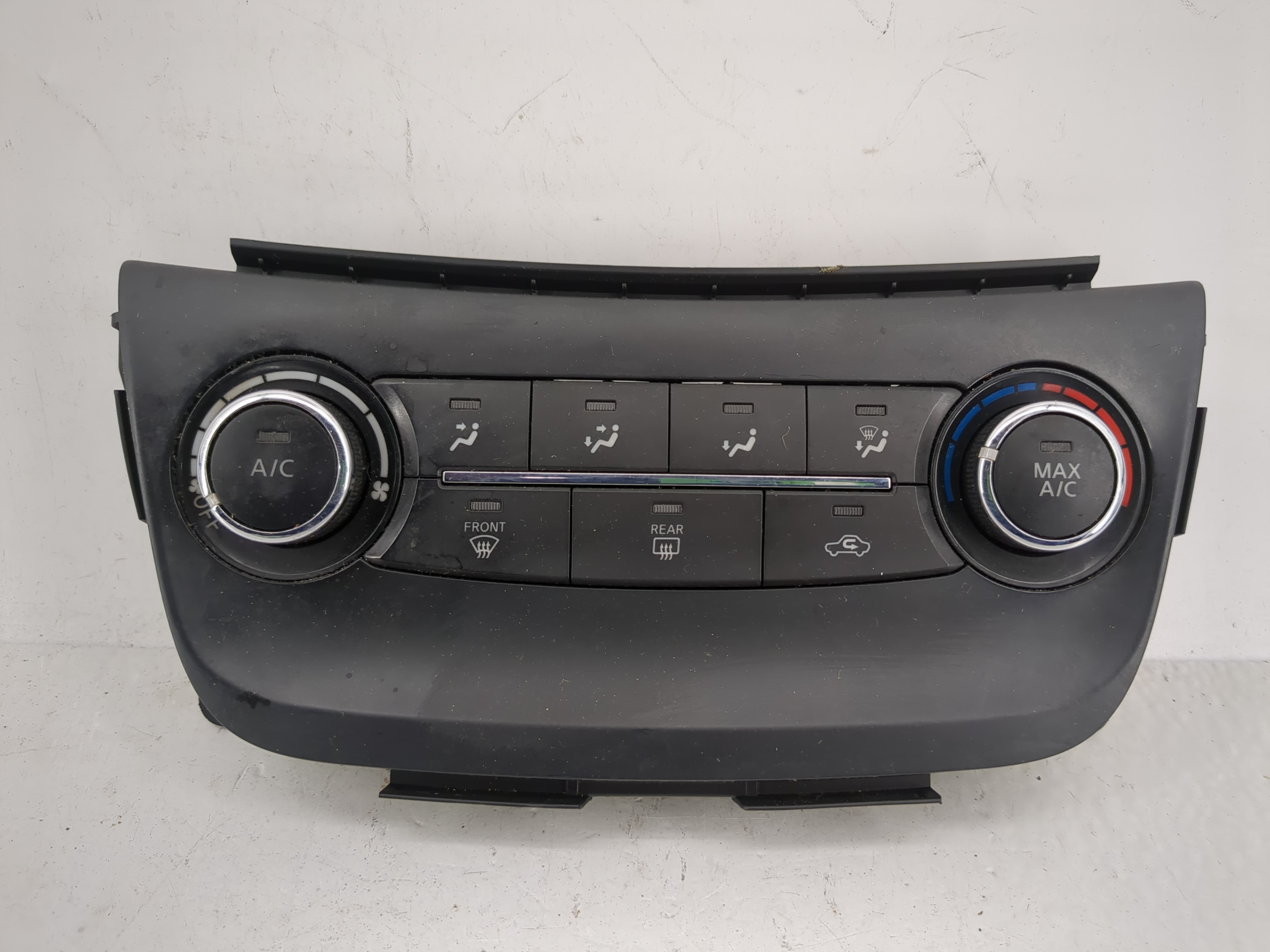 2015-2017 Nissan Sentra Ac Heater Roof Climate Control 275004at2a 1207302 - Oemusedautoparts1.com