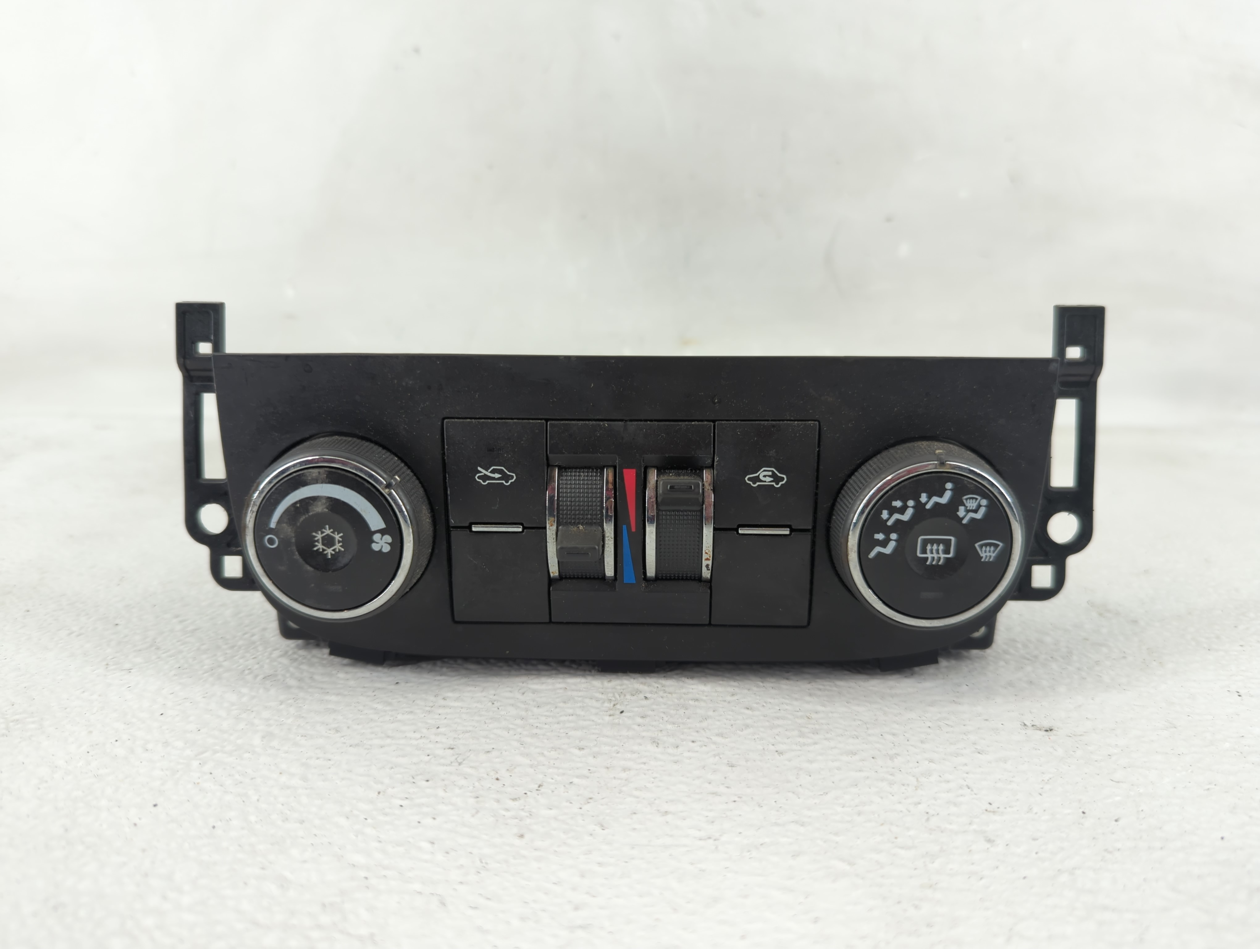 2012-2016 Chevrolet Impala Ac Heater Roof Climate Control 20897159 1207312 - Oemusedautoparts1.com