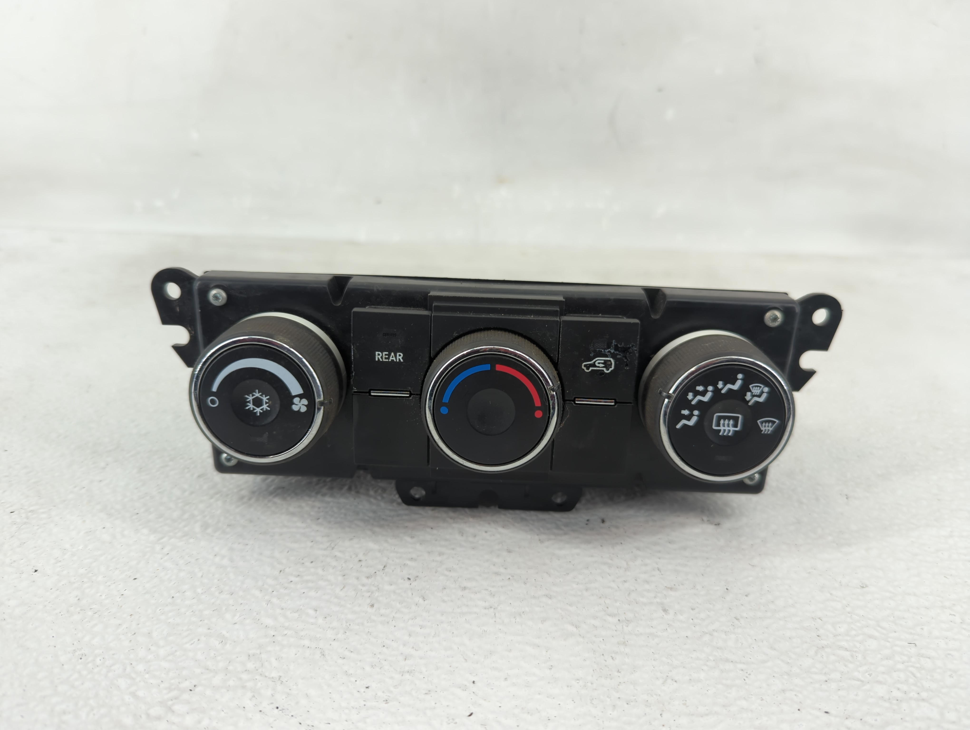 2013-2016 Gmc Acadia Ac Heater Roof Climate Control 22969801 1207315 - Oemusedautoparts1.com