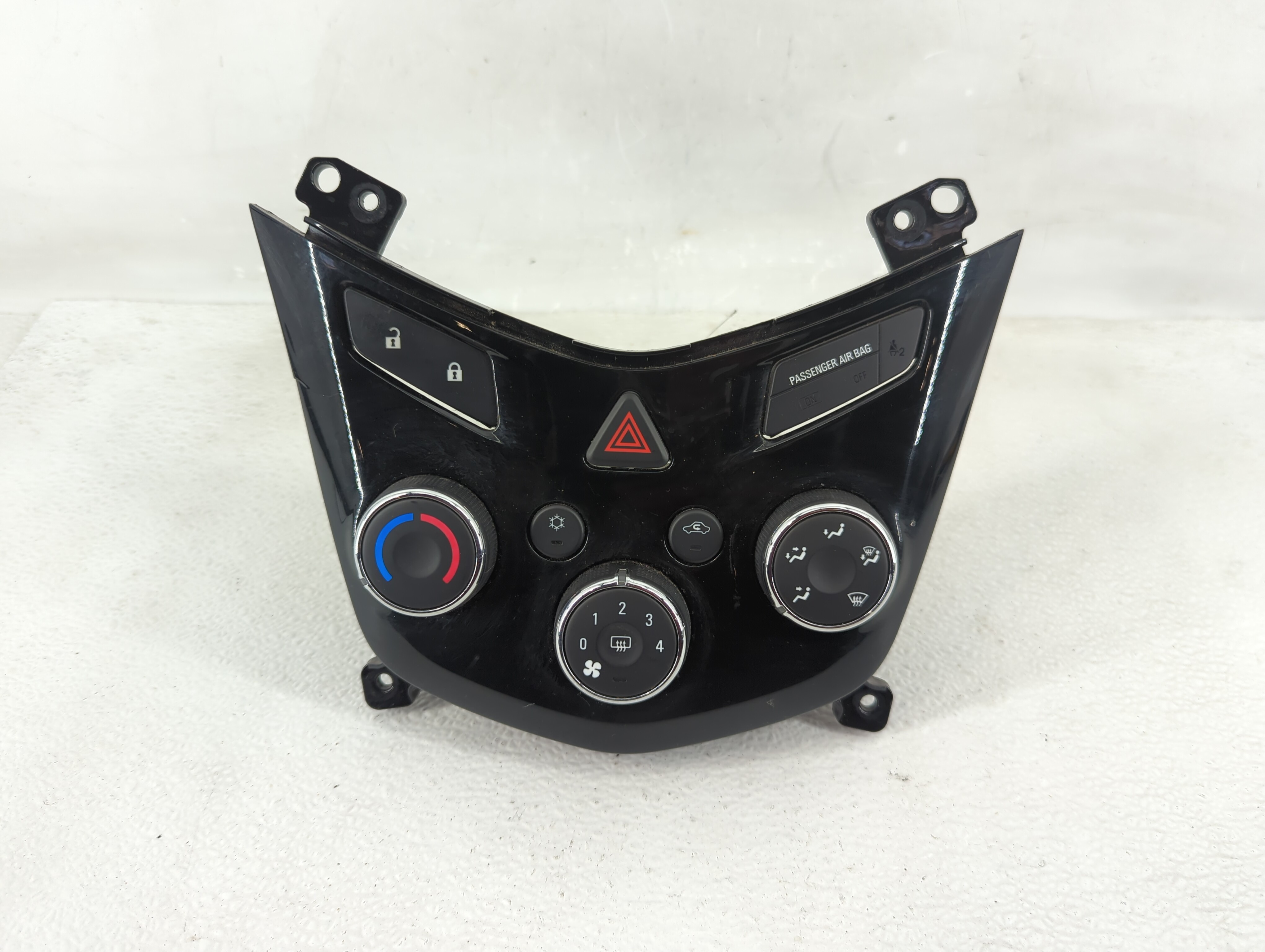 2017-2019 Chevrolet Sonic Ac Heater Roof Climate Control 42521463 1207320 - Oemusedautoparts1.com