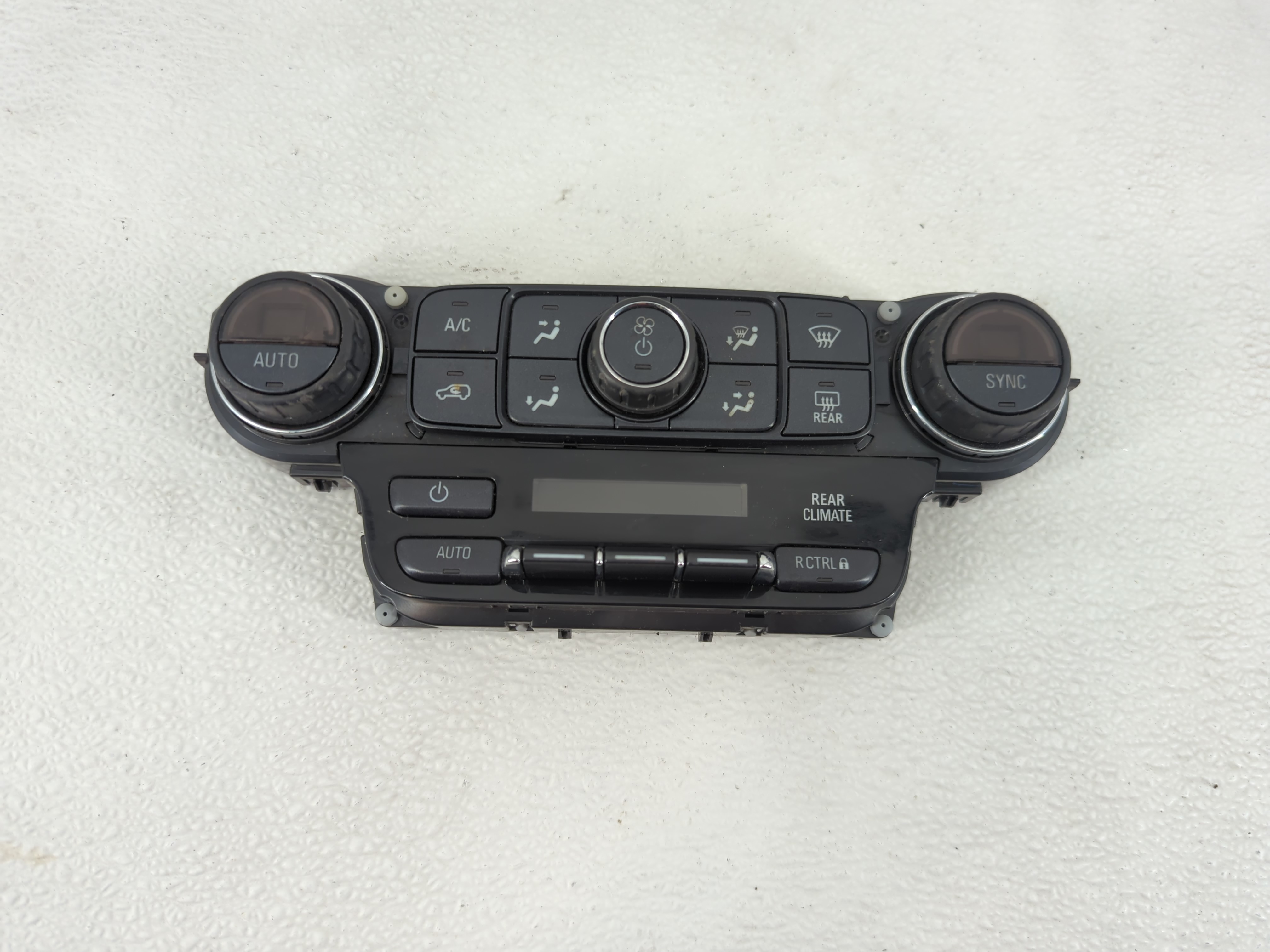 Chevrolet Suburban 1500 Ac Heater Roof Climate Control 23449657 1207331 - Oemusedautoparts1.com