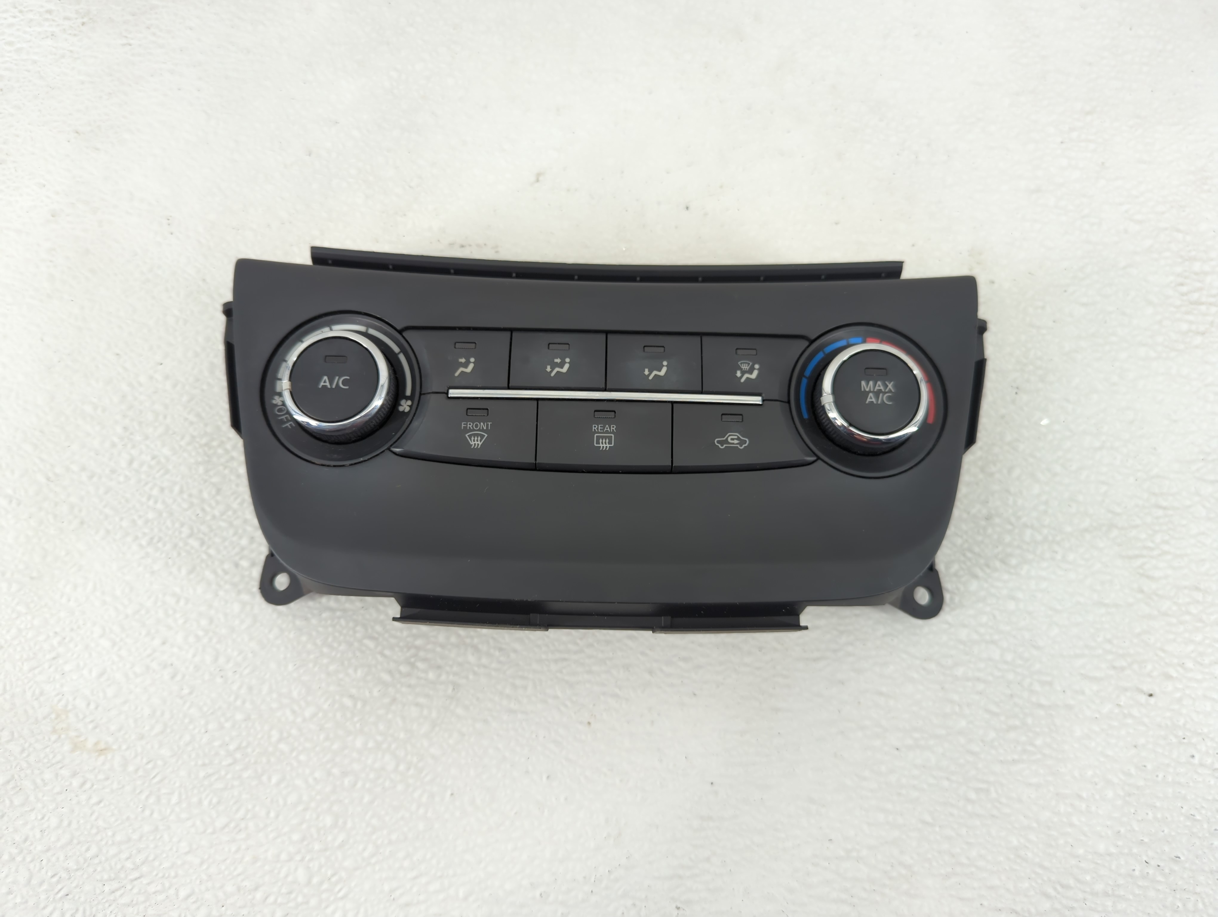 2015-2017 Nissan Sentra Ac Heater Roof Climate Control 275004at2a 1207332 - Oemusedautoparts1.com