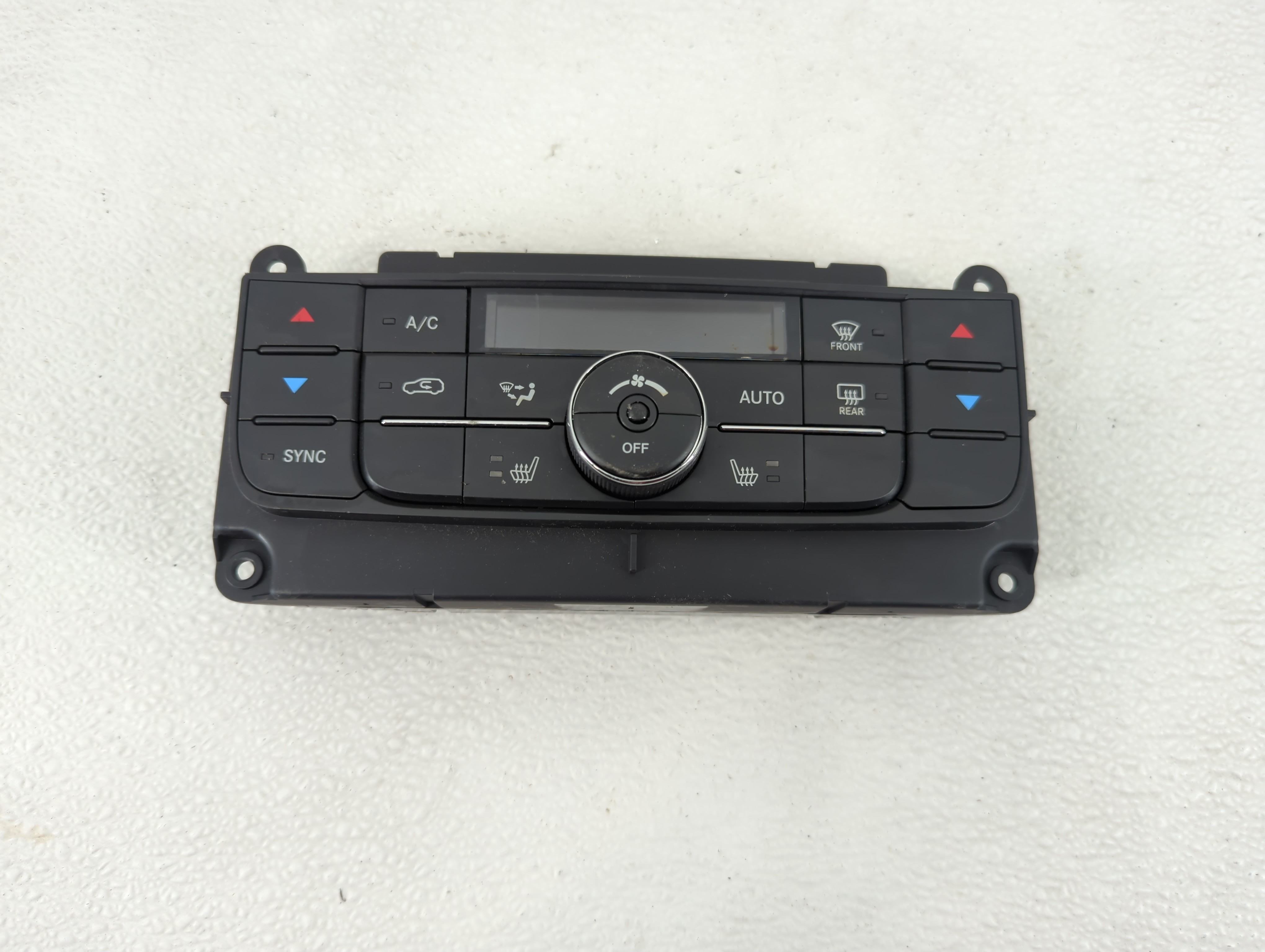 2011-2013 Jeep Grand Cherokee Ac Heater Roof Climate Control 68111109ap 1207341 - Oemusedautoparts1.com