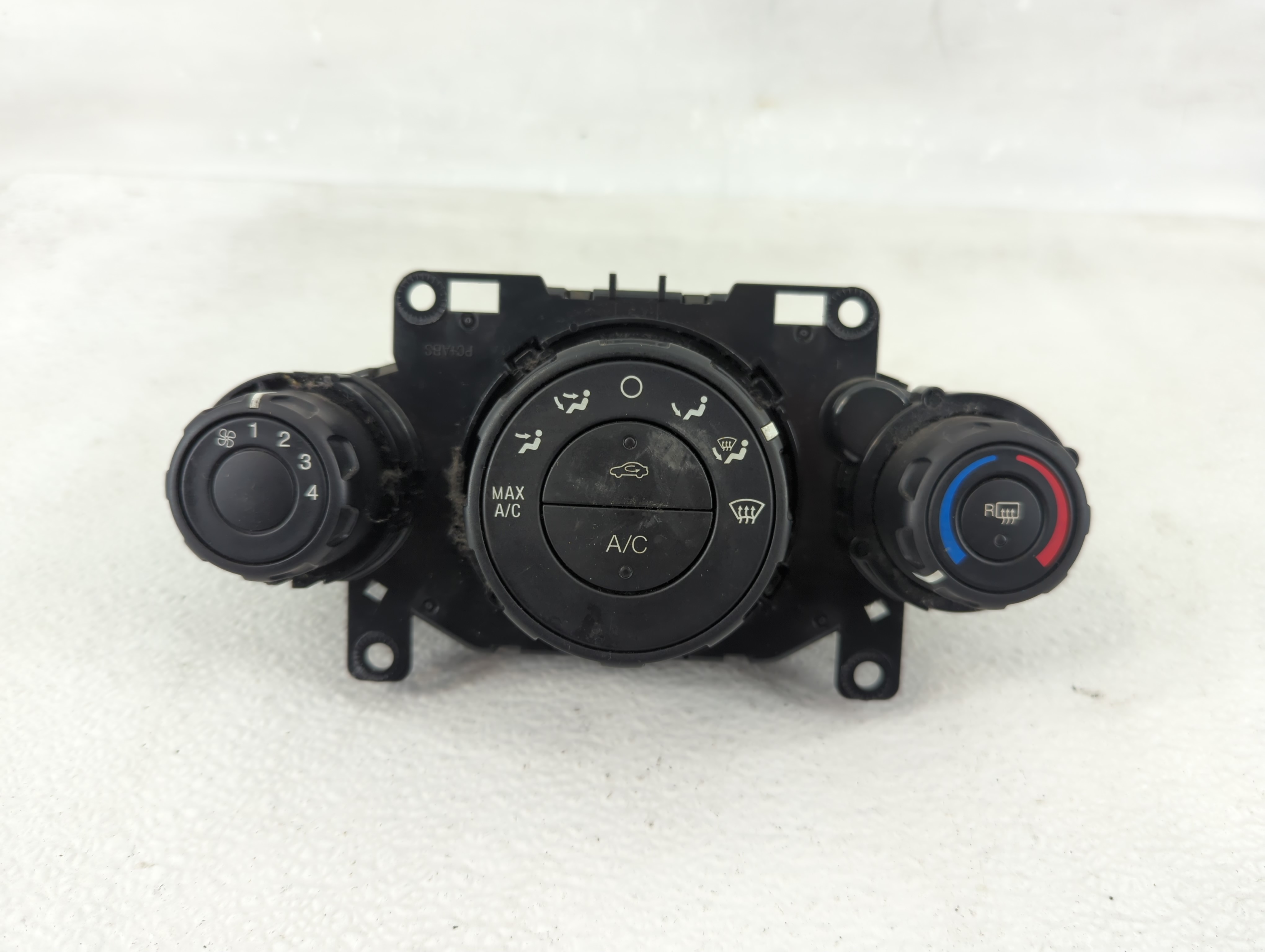 2014-2019 Ford Fiesta Ac Heater Roof Climate Control D2bt 19980 Af 1207351 - Oemusedautoparts1.com