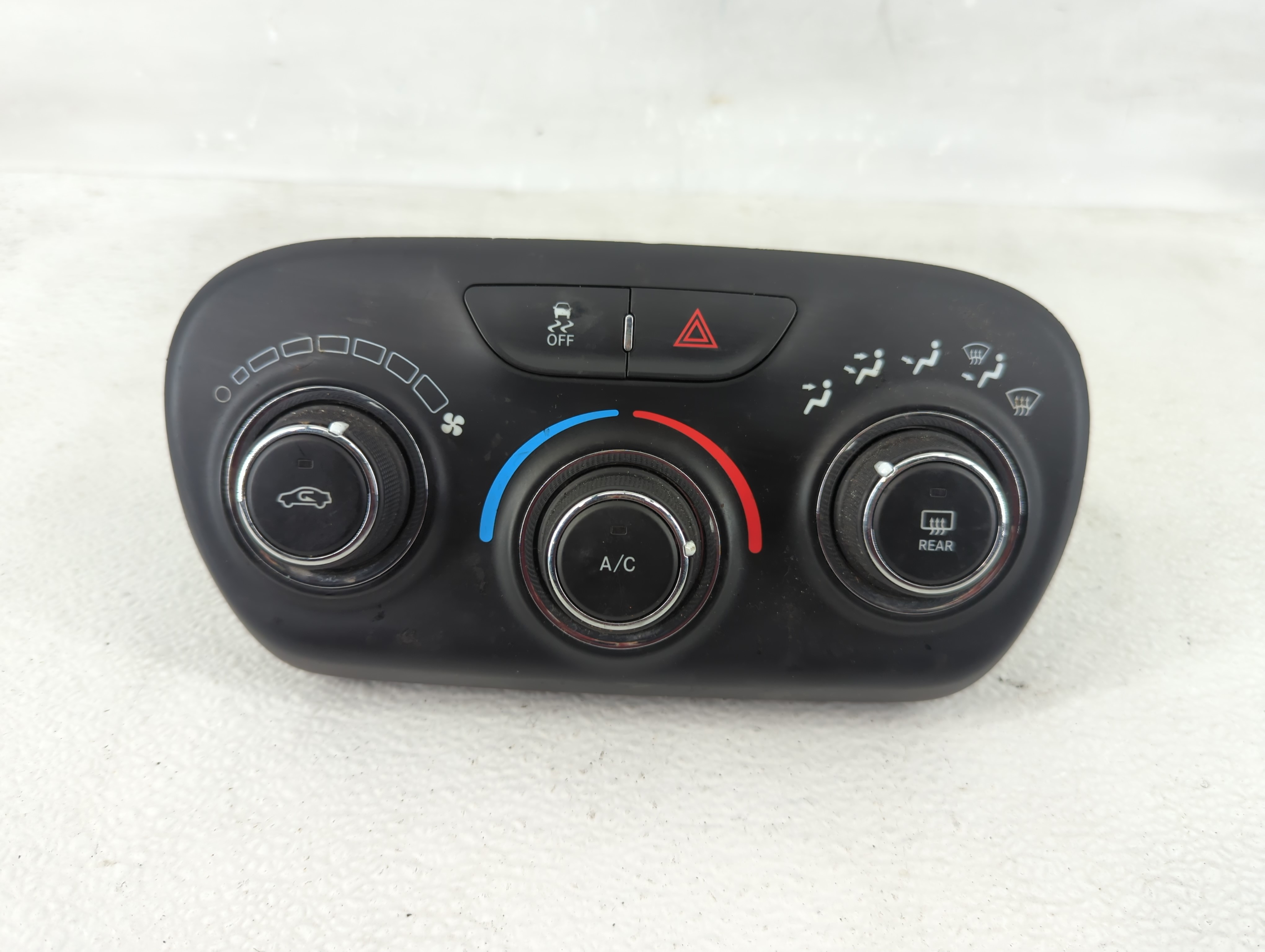 2013-2016 Dodge Dart Ac Heater Roof Climate Control 5md15dx9ah 1207365 - Oemusedautoparts1.com