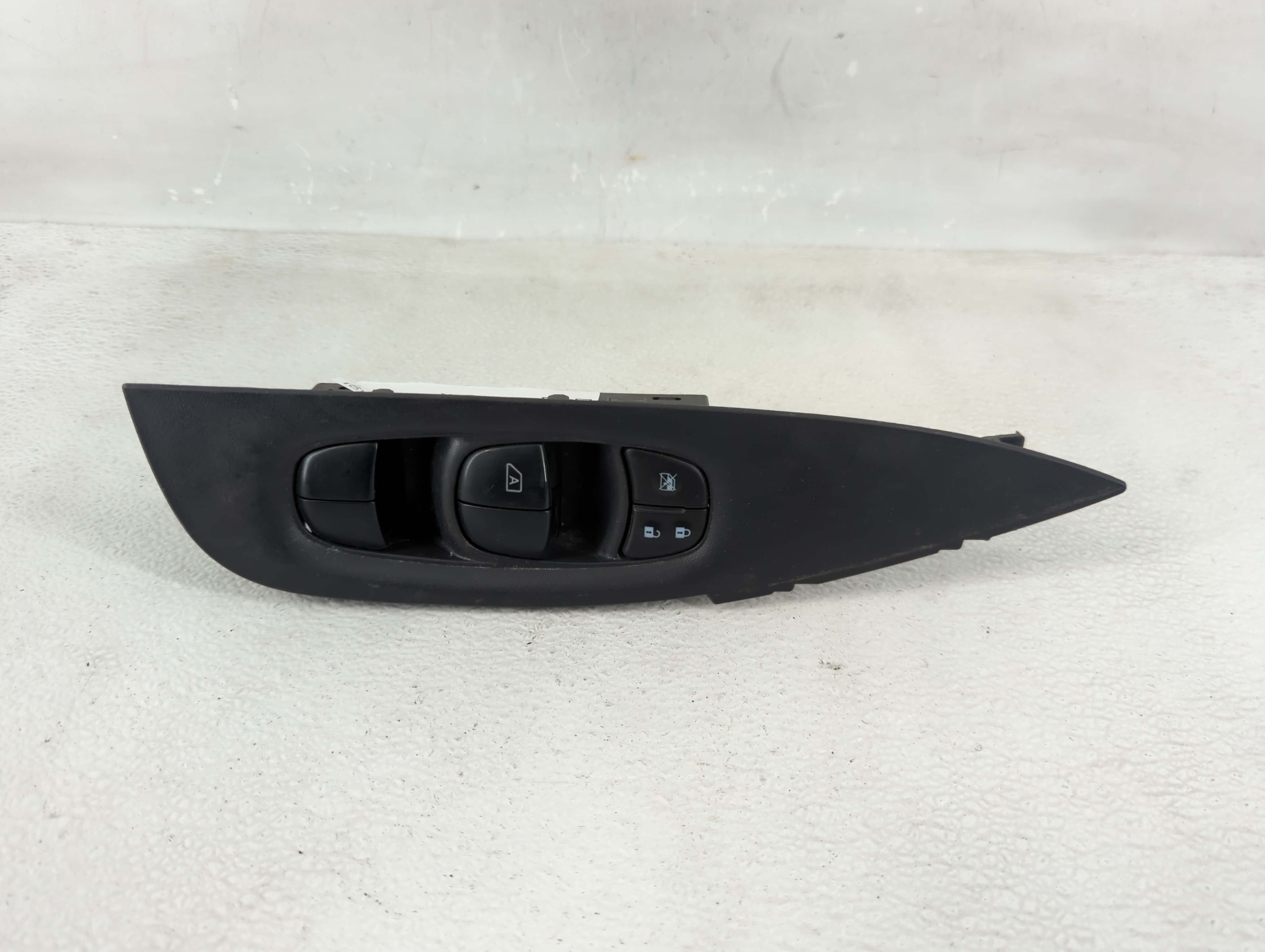 2014-2020 Nissan Rogue Driver Left Door Master Power Window Switch 1207380 - Oemusedautoparts1.com