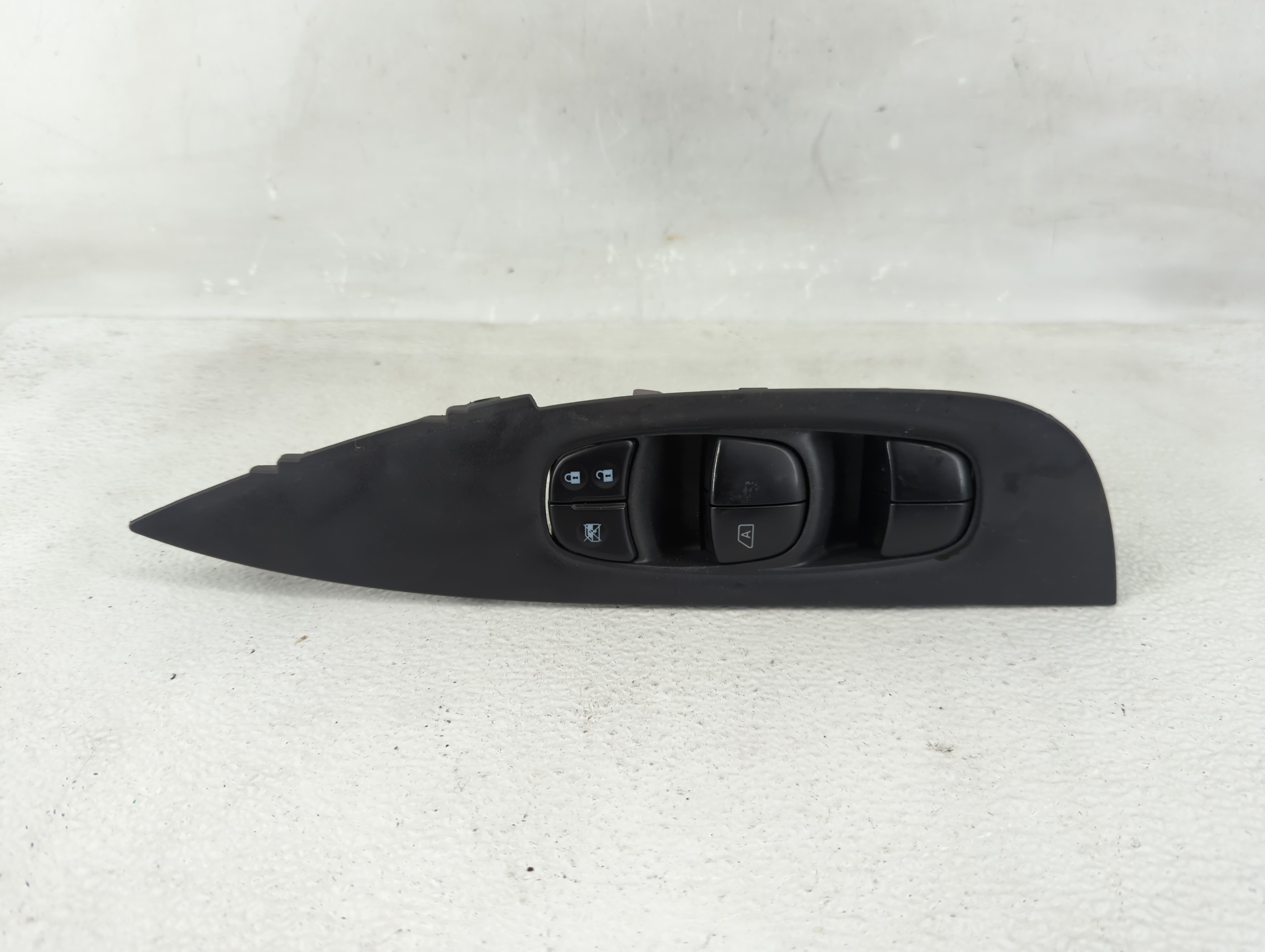 2014-2020 Nissan Rogue Driver Left Door Master Power Window Switch 1207406 - Oemusedautoparts1.com